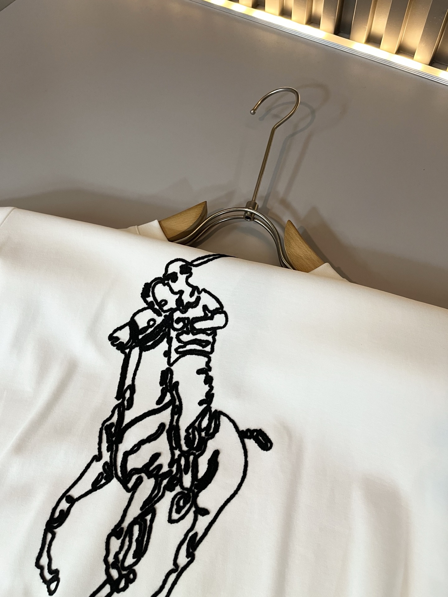 保罗POLOSPORT 2025秋冬新款男士长袖打底衫，简约纯色时尚款不乏有许多设计大咖们都对于纯色都有