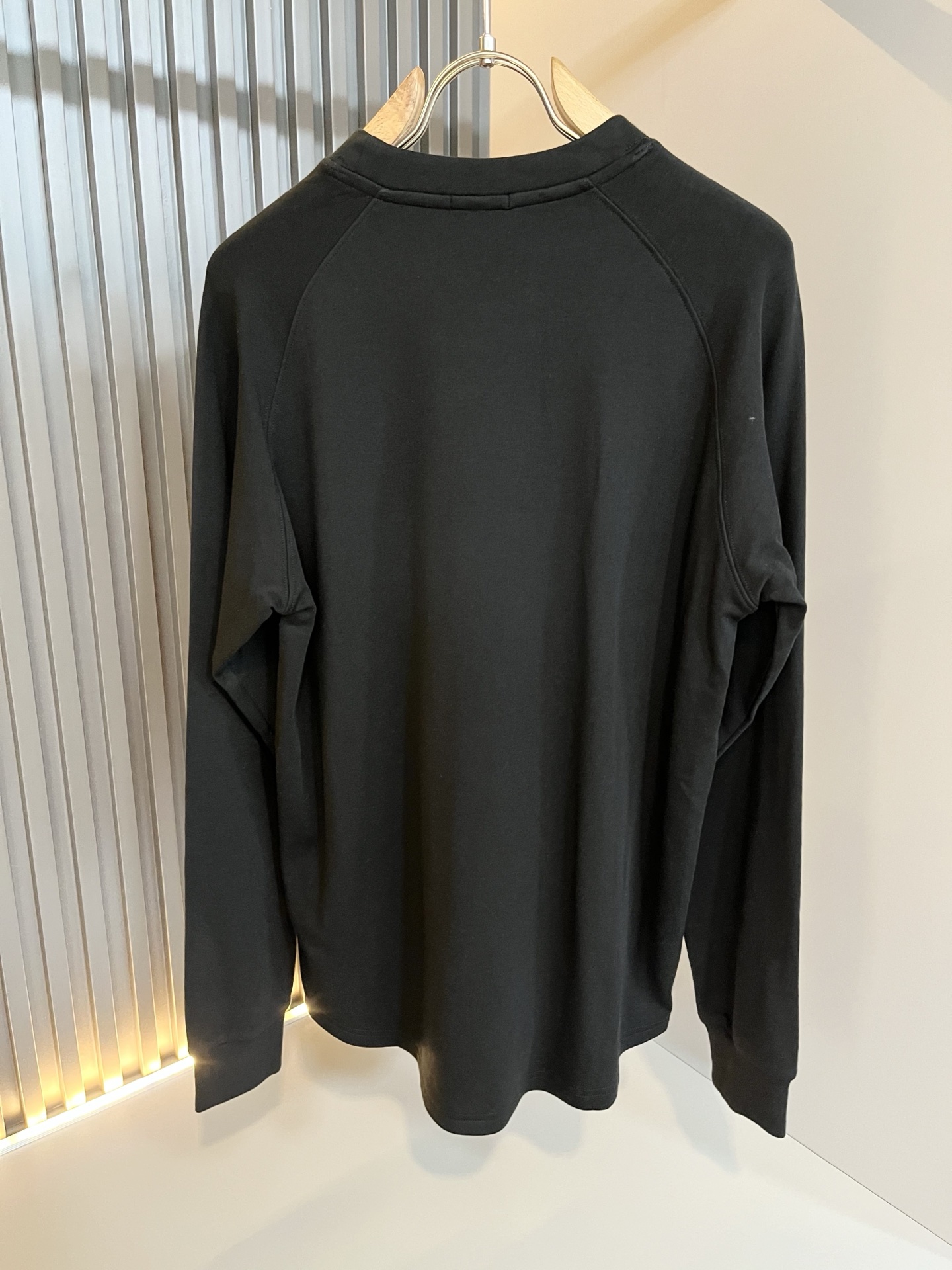 KENZ*高田*三 2025秋冬新品男女同款👫打底T恤，传承经典著作改良后的新品更加的具有立体感官，胸前