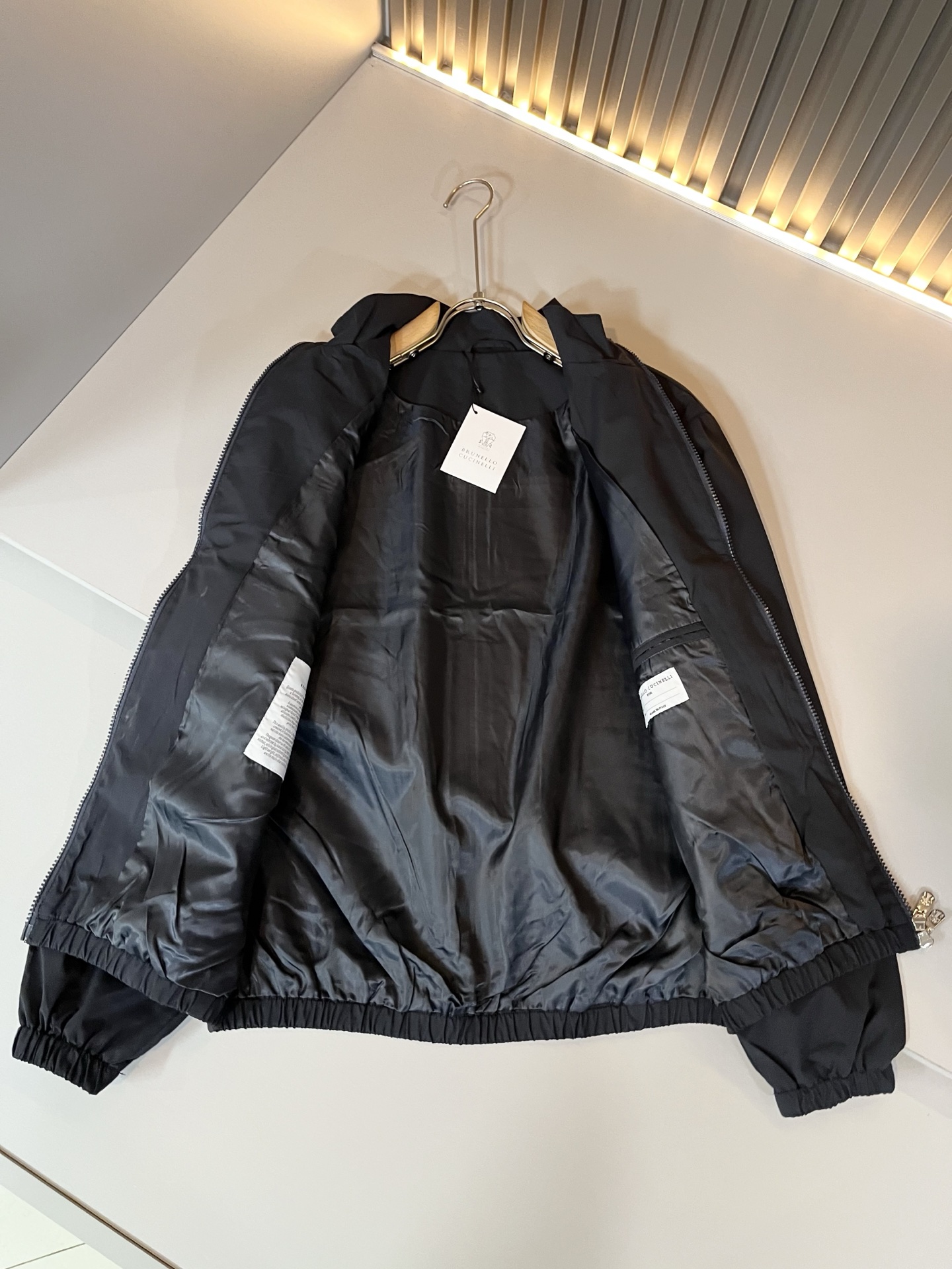 BC-Brunello Cucineli 2025秋冬新款男士夹克外套，众多明星都爱穿的时尚百搭单品！衣