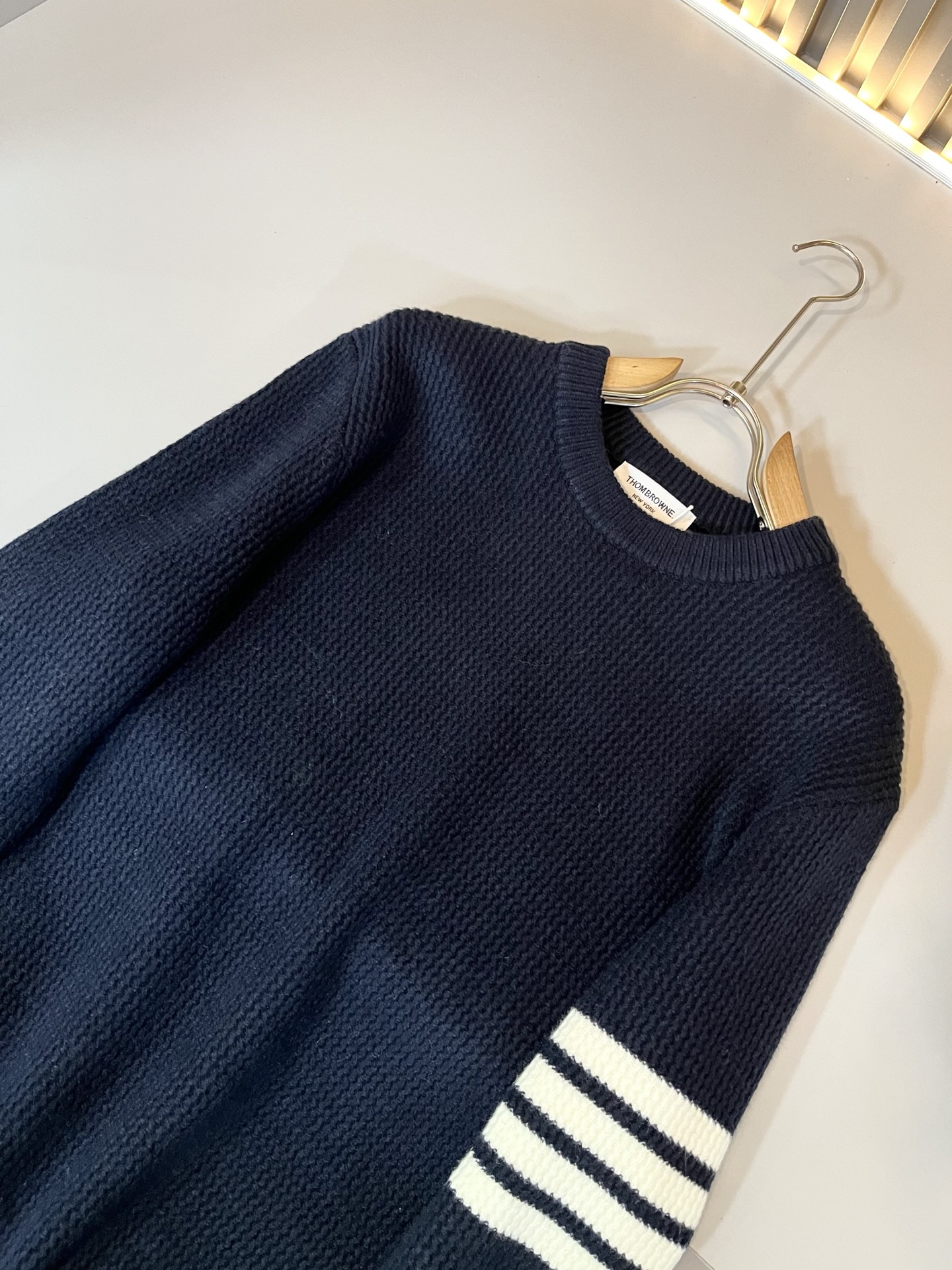 ThomBrow*e汤姆*朗2025秋冬新款男女同款👫针织羊毛衫，今年的专柜新品，男女同款👫超软羊毛面料