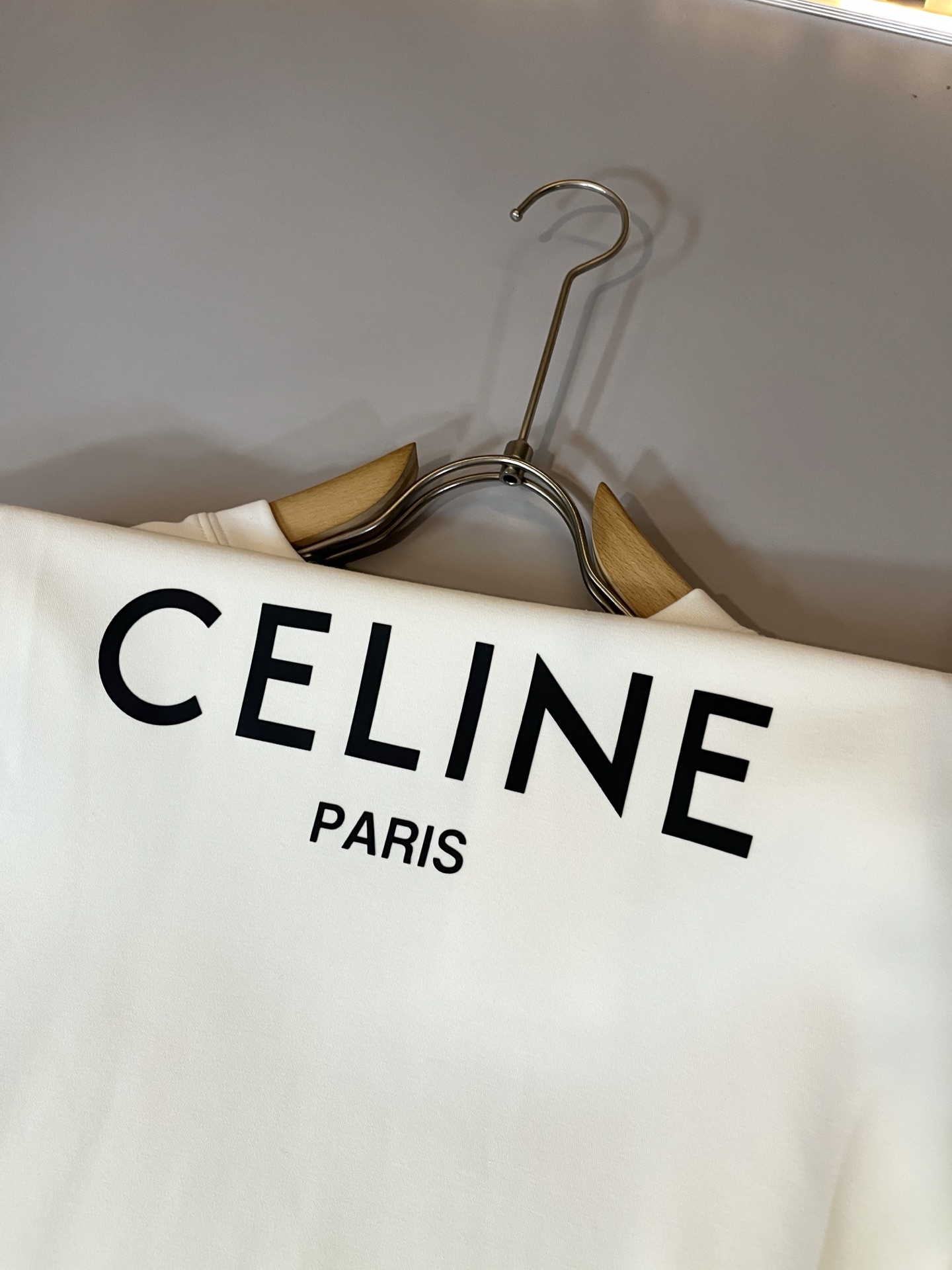 CELIN*瑟琳 2025秋冬打底新款时尚休闲圆领打底衫，贸易公司渠道稀出，同步官网发售！25年秋季时尚