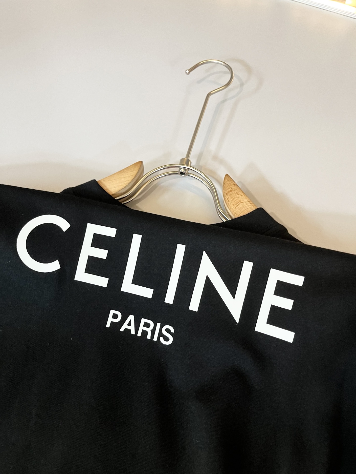 CELIN*瑟琳 2025秋冬打底新款时尚休闲圆领打底衫，贸易公司渠道稀出，同步官网发售！25年秋季时尚