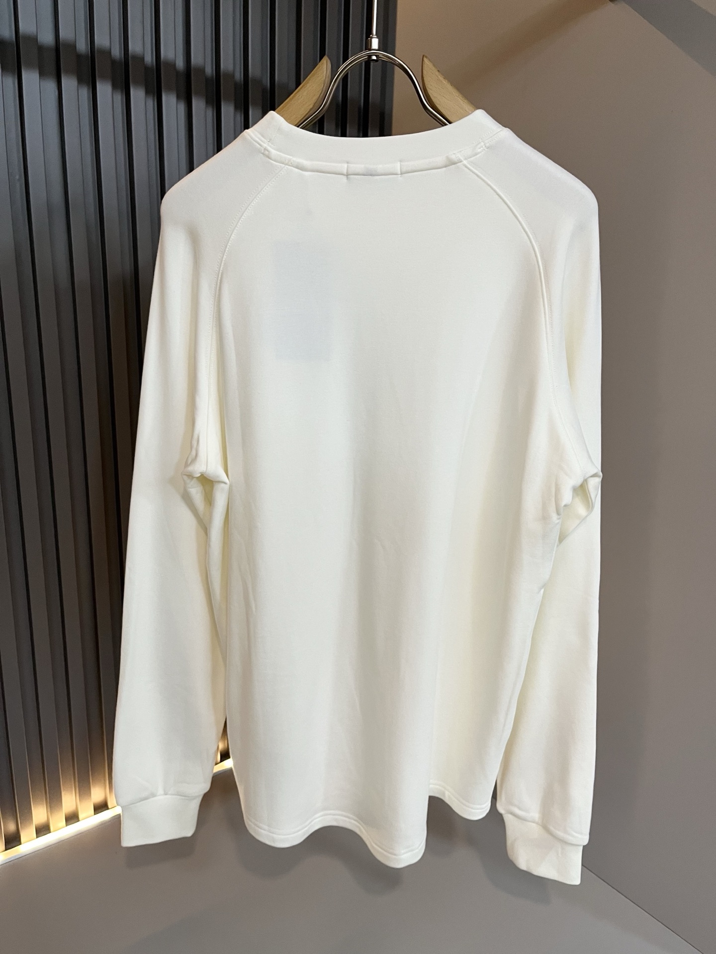 FEN*I 芬*迪2025秋冬新款FD家族FF男女同款👫打底衫，男女同款👫百搭极简短袖。意大利原厂订单，