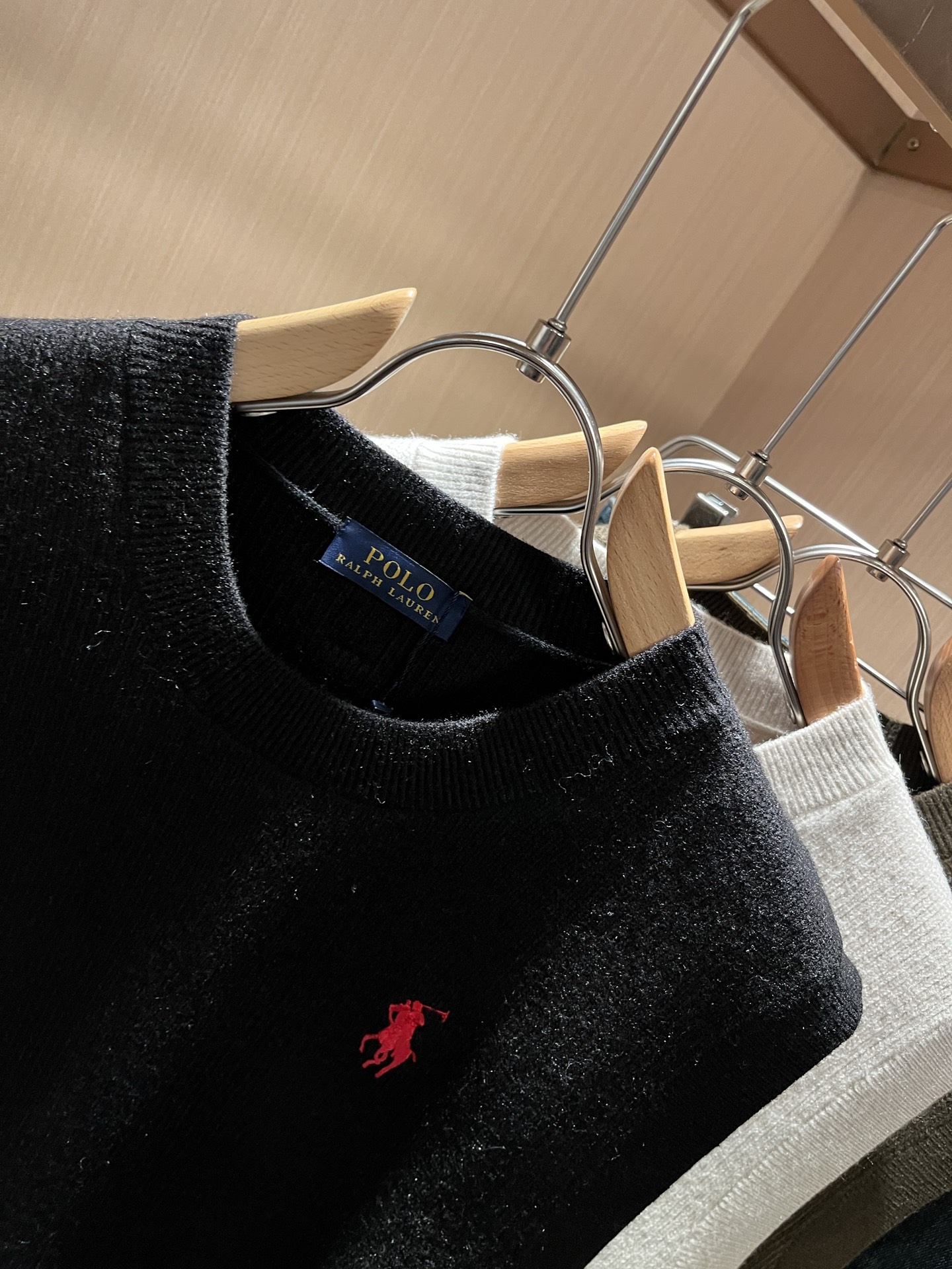 保罗POLOSPORT 2025秋冬新款男女同款👫羊毛马甲背心，简约纯色时尚款不乏有许多设计大咖们都对于