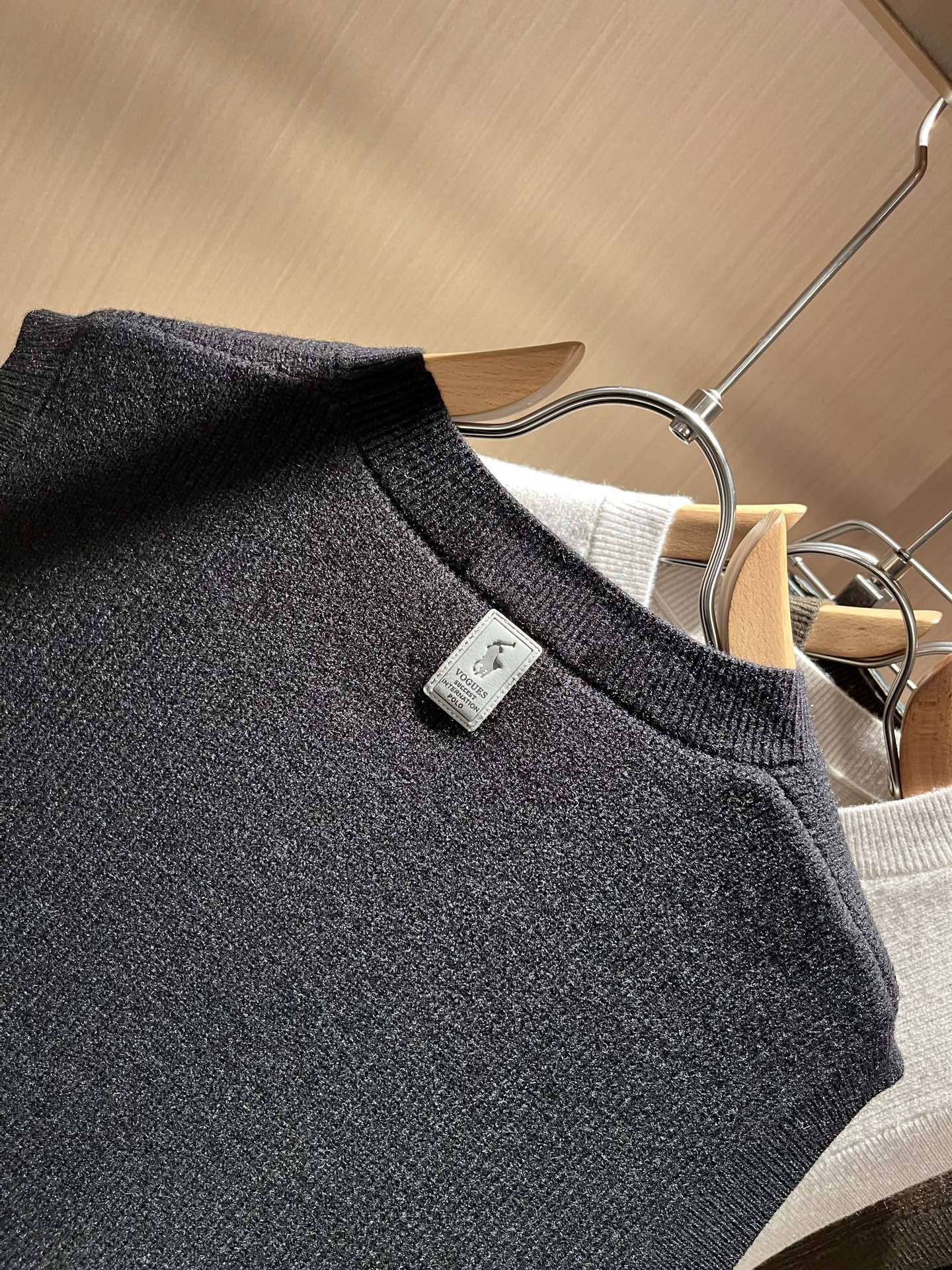 保罗POLOSPORT 2025秋冬新款男女同款👫羊毛马甲背心，简约纯色时尚款不乏有许多设计大咖们都对于