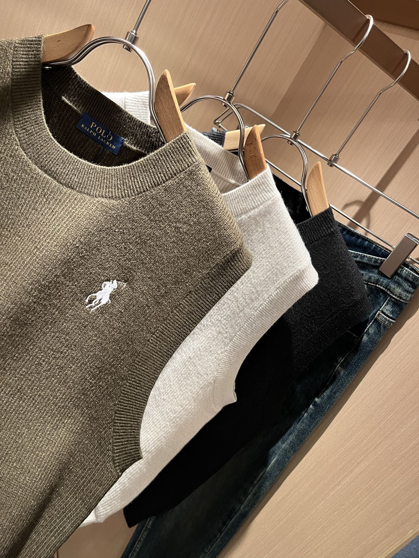 保罗POLOSPORT 2025秋冬新款男女同款👫羊毛马甲背心，简约纯色时尚款不乏有许多设计大咖们都对于