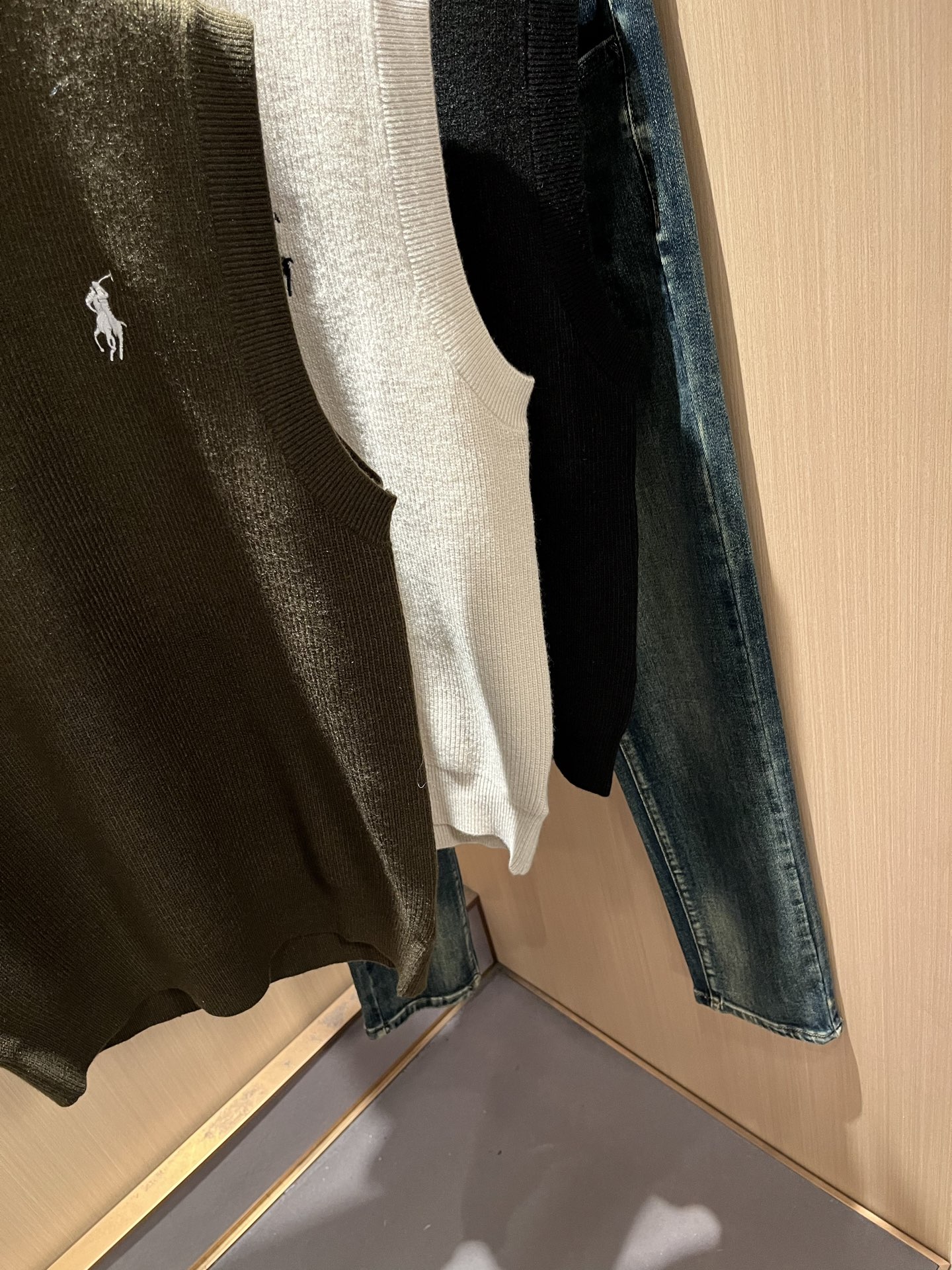 保罗POLOSPORT 2025秋冬新款男女同款👫羊毛马甲背心，简约纯色时尚款不乏有许多设计大咖们都对于