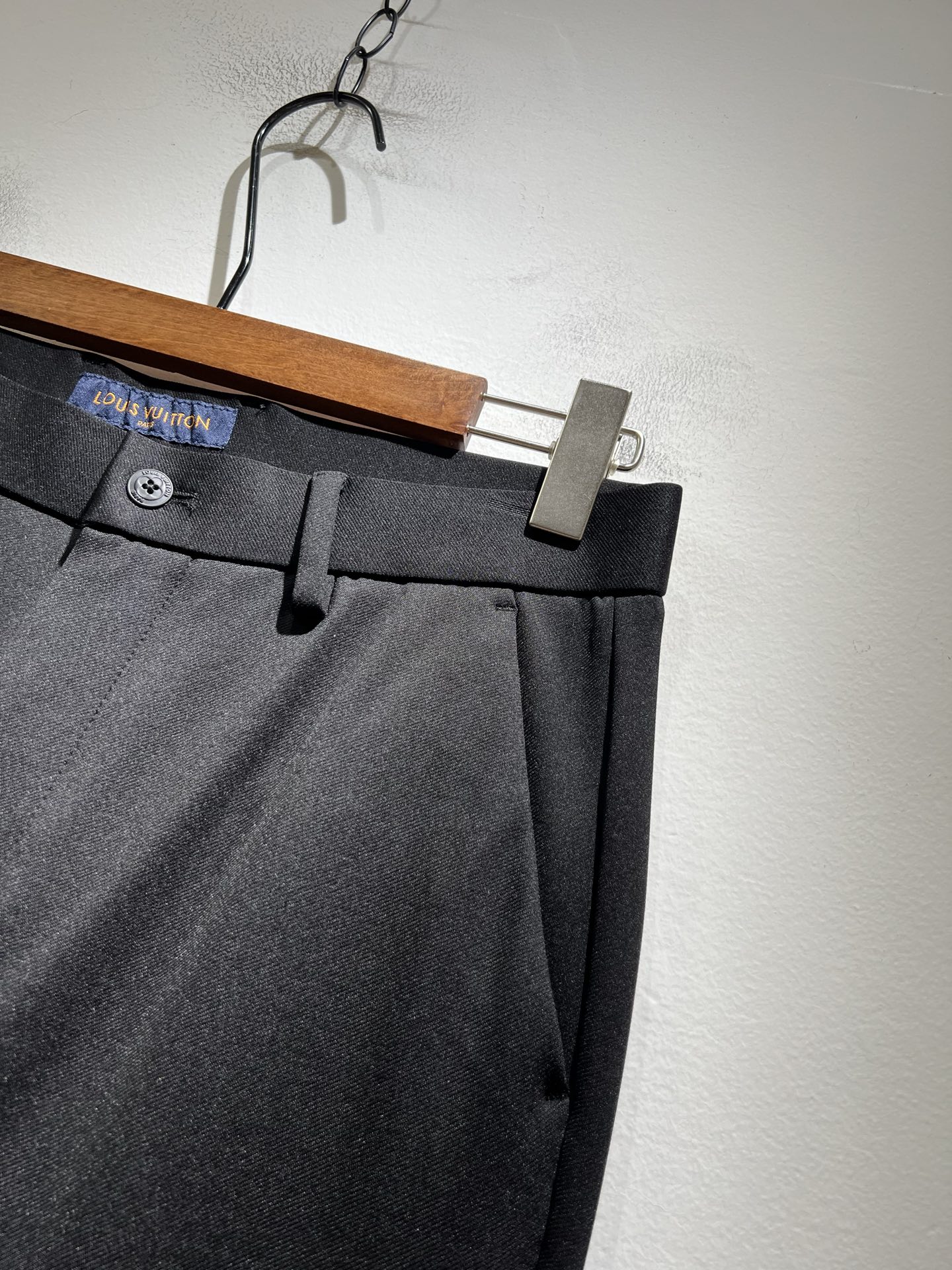 LouisVuitt*路易*登 2025秋冬新款男士休闲西裤，男士经典时尚百搭商务休闲西裤! 都市精英商