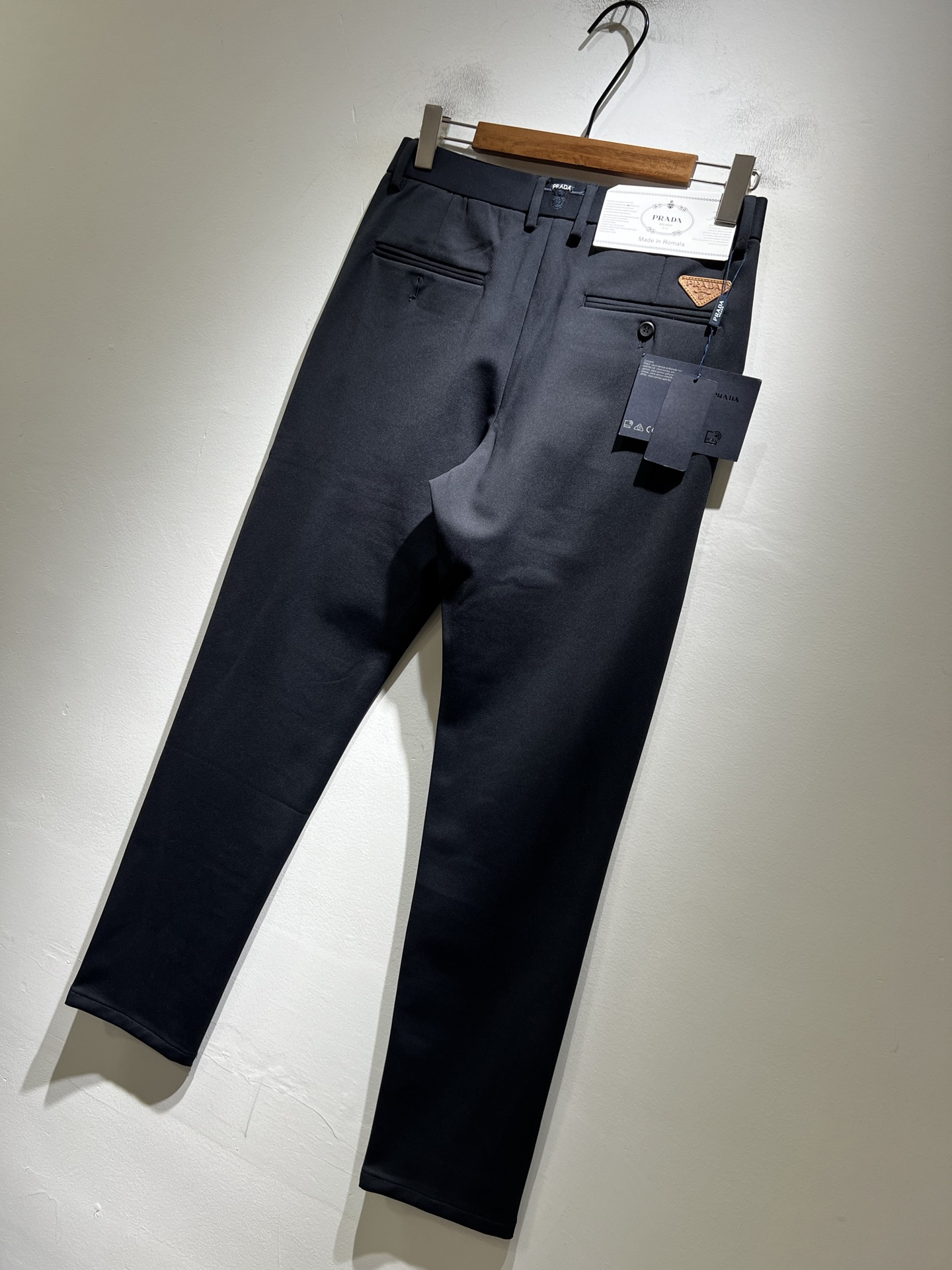 PRA*DA 普*达 2025秋冬新款百搭西裤，男士经典商务休闲基础长裤西裤！贸易公司渠道稀出，领先官网