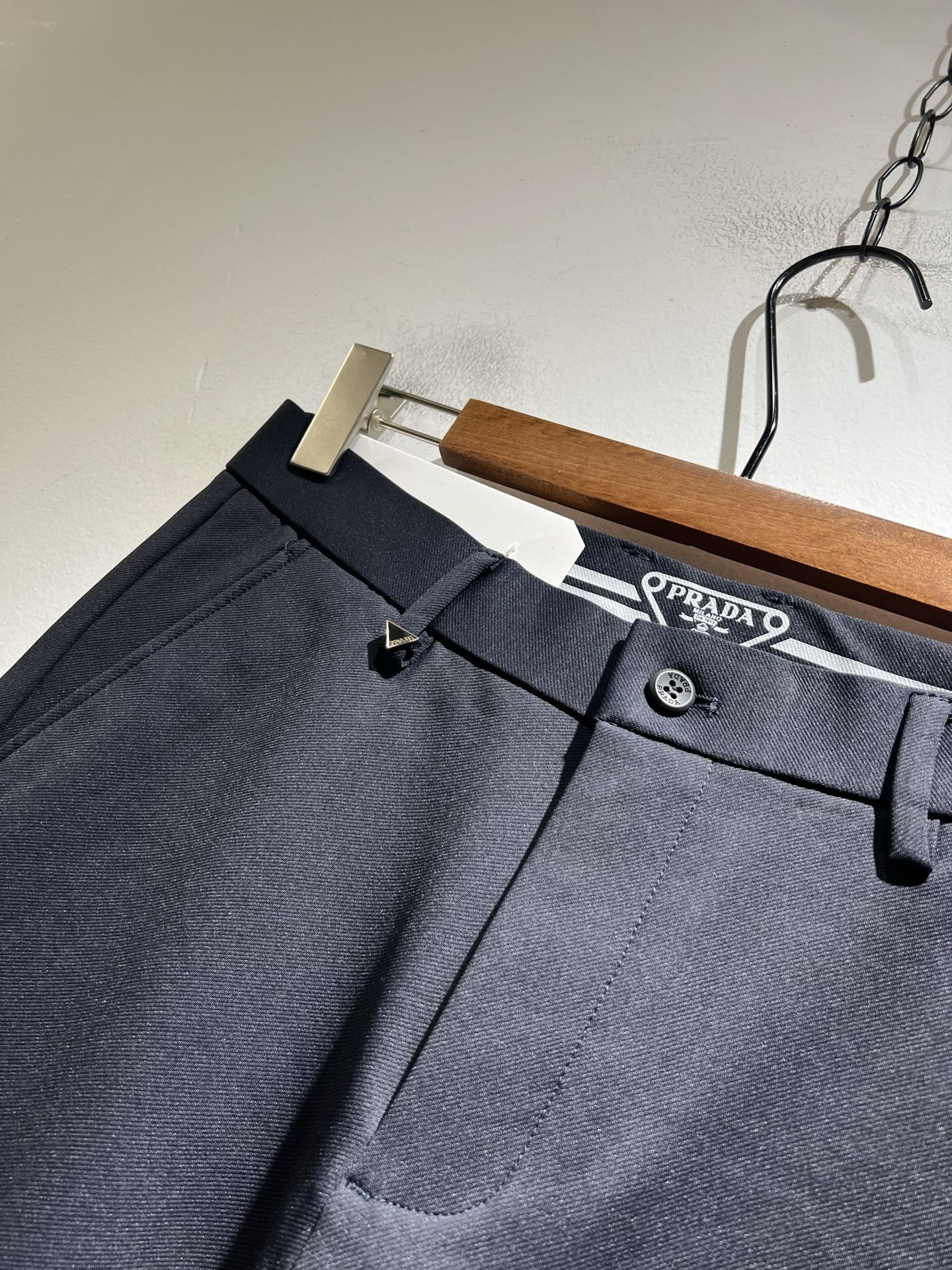 PRA*DA 普*达 2025秋冬新款百搭西裤，男士经典商务休闲基础长裤西裤！贸易公司渠道稀出，领先官网