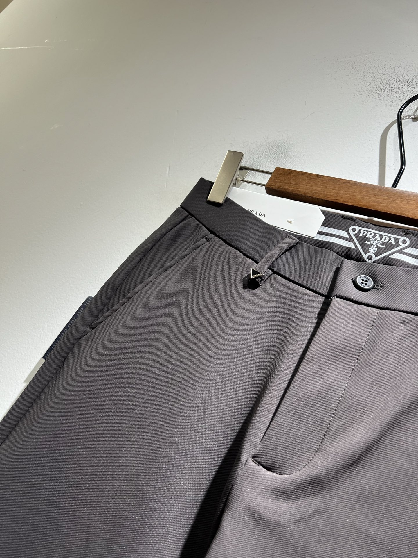 PRA*DA 普*达 2025秋冬新款百搭西裤，男士经典商务休闲基础长裤西裤！贸易公司渠道稀出，领先官网