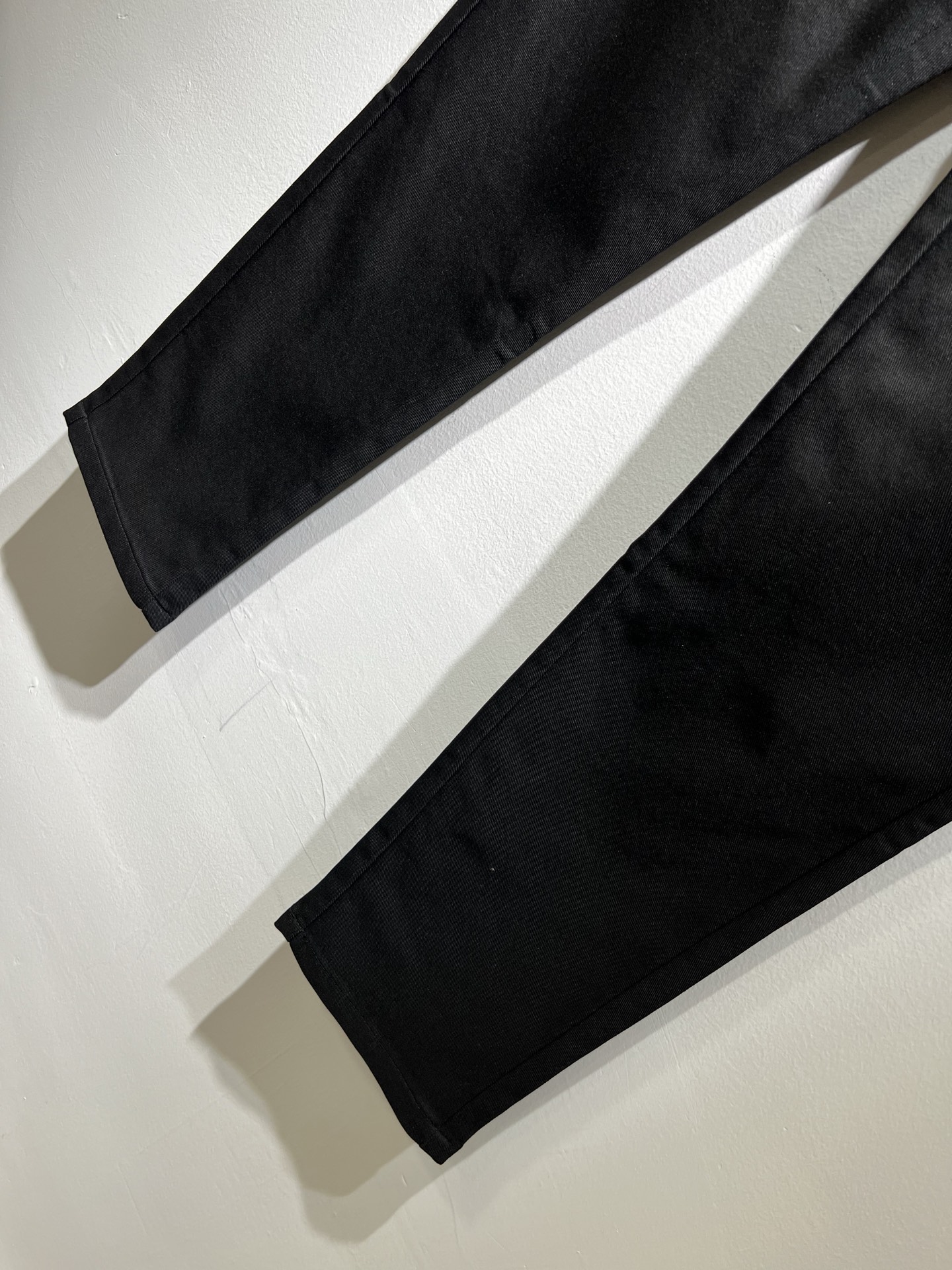 HERM*S 爱*仕 2025秋冬男士高端休闲西裤 海外贸易公司渠道订单 ！男士商务修身直筒西裤！上海恒