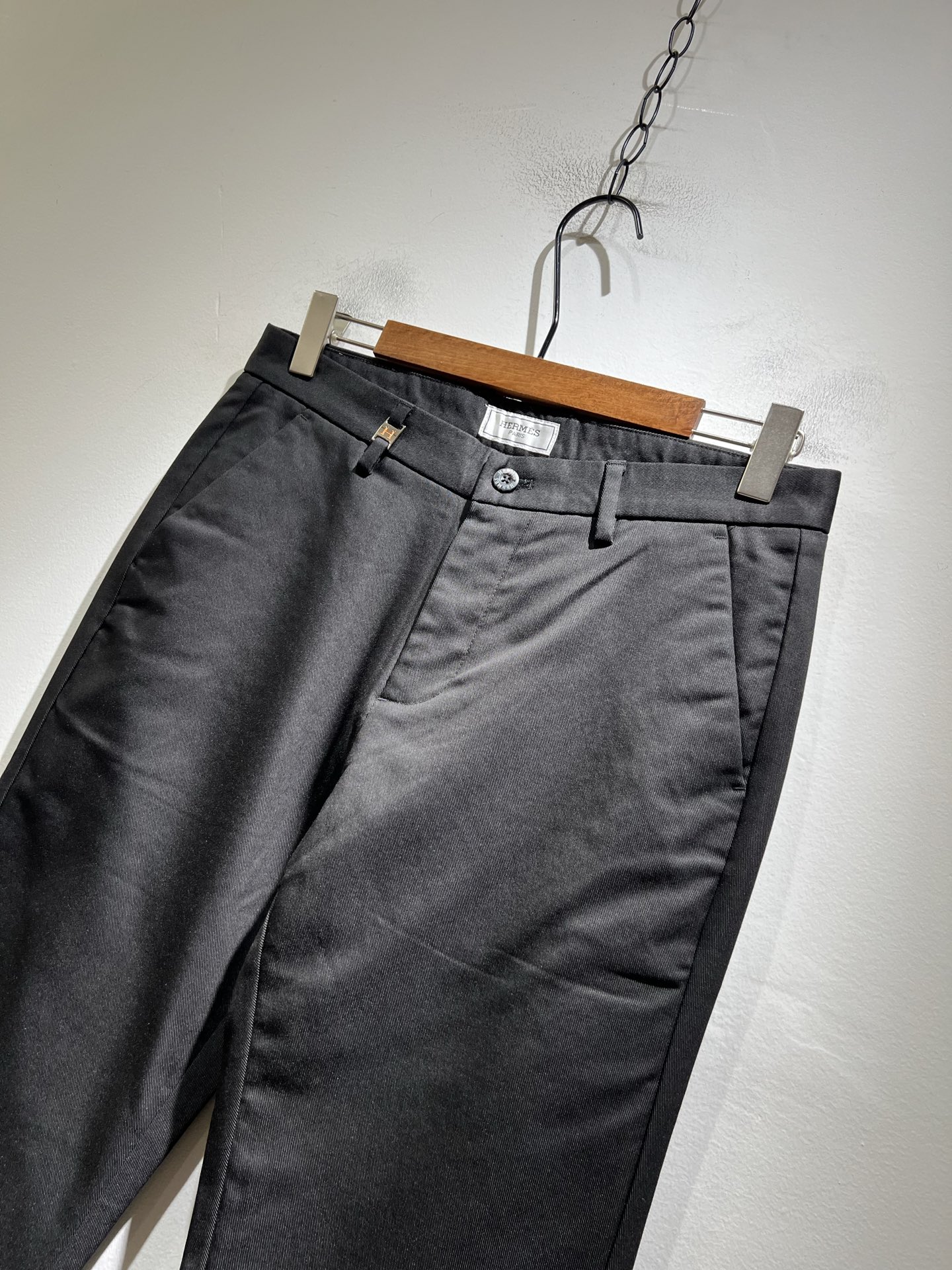 HERM*S 爱*仕 2025秋冬男士高端休闲西裤 海外贸易公司渠道订单 ！男士商务修身直筒西裤！上海恒
