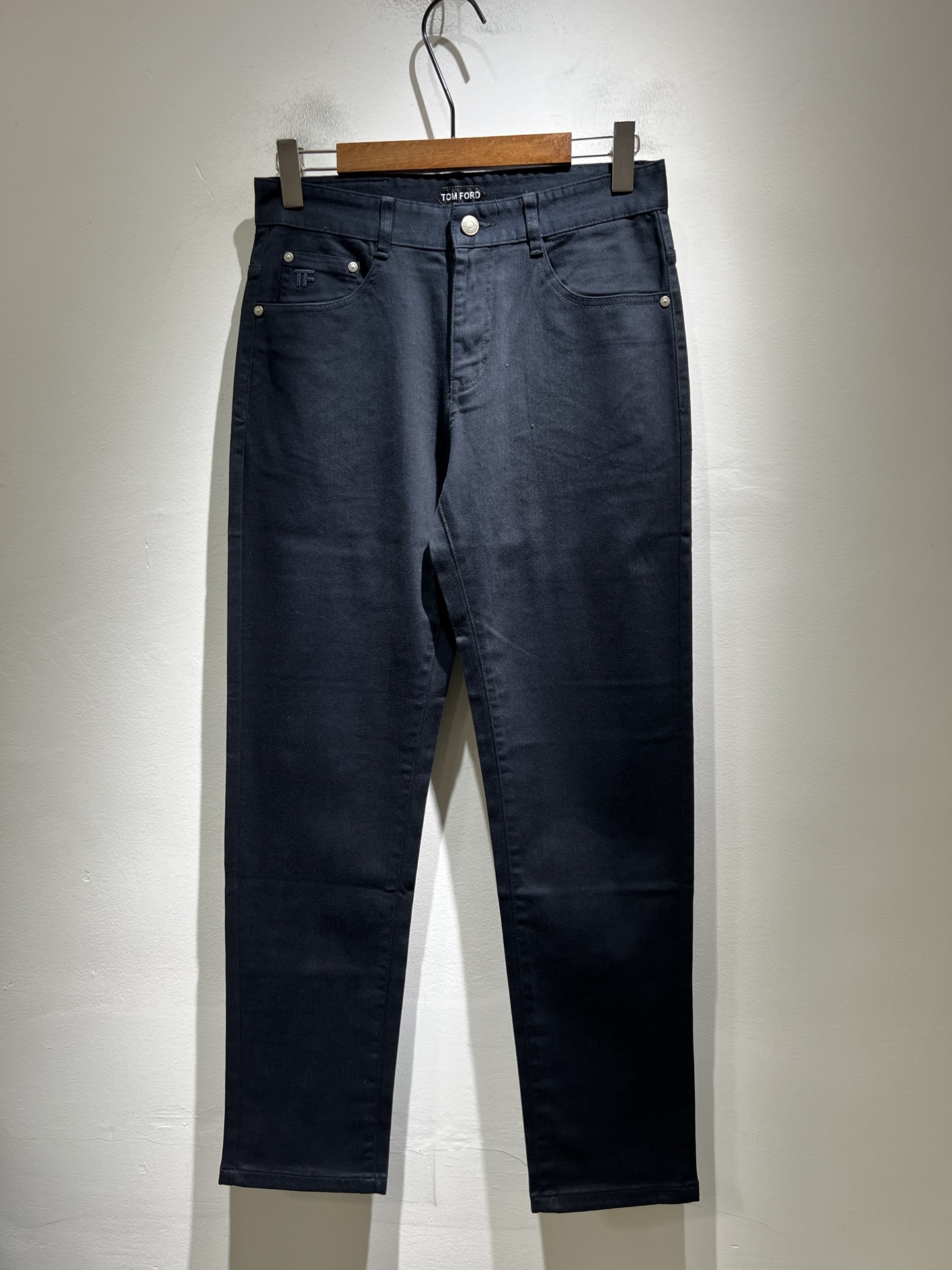 TOM FORD 汤姆福特 2025秋冬新品男士休闲裤，最新的贸易订单全品相！上身舒适透气，不僵硬，整体