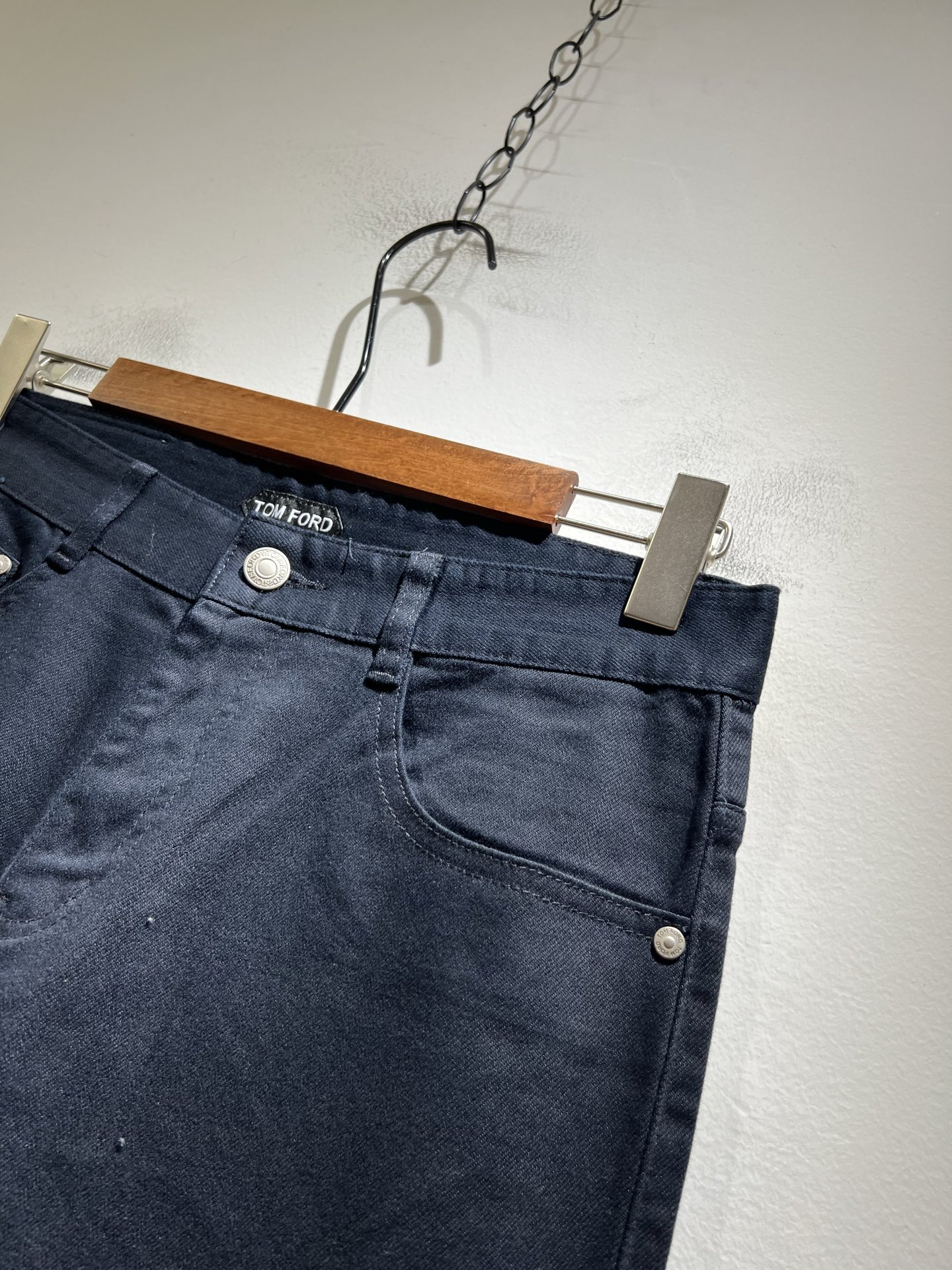 TOM FORD 汤姆福特 2025秋冬新品男士休闲裤，最新的贸易订单全品相！上身舒适透气，不僵硬，整体