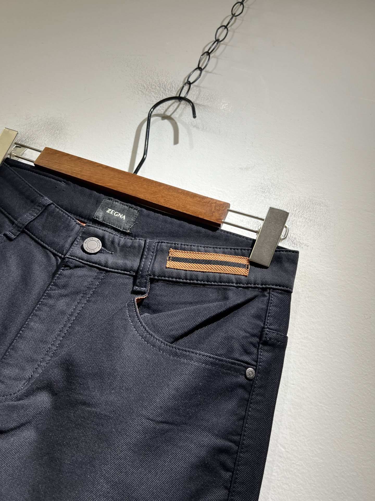 Zegna 杰尼亚 2025秋冬新款男士休闲裤，压轴的渠道货出现了！！柜台同步销售！ 毫不夸张的说，此款