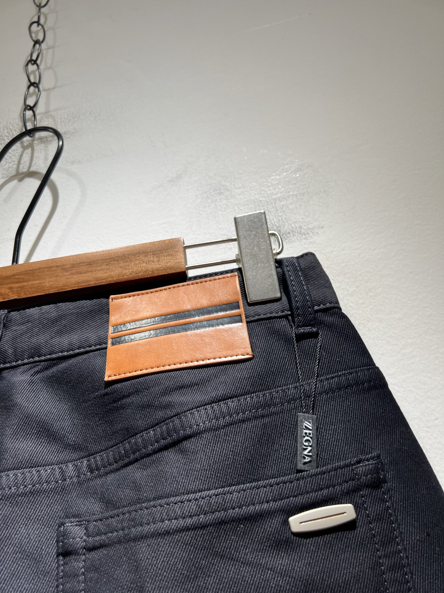 Zegna 杰尼亚 2025秋冬新款男士休闲裤，压轴的渠道货出现了！！柜台同步销售！ 毫不夸张的说，此款