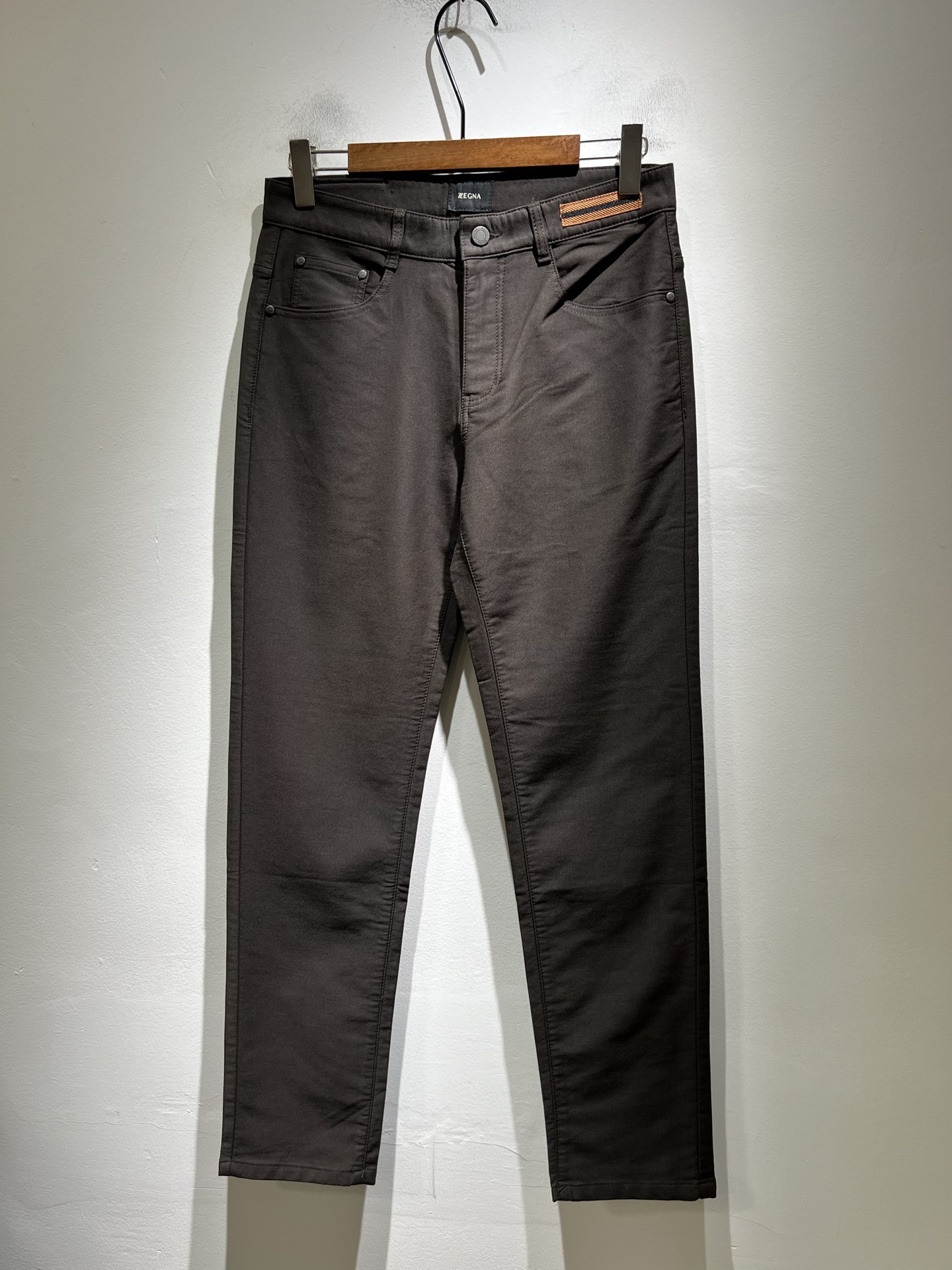 Zegna 杰尼亚 2025秋冬新款男士休闲裤，压轴的渠道货出现了！！柜台同步销售！ 毫不夸张的说，此款