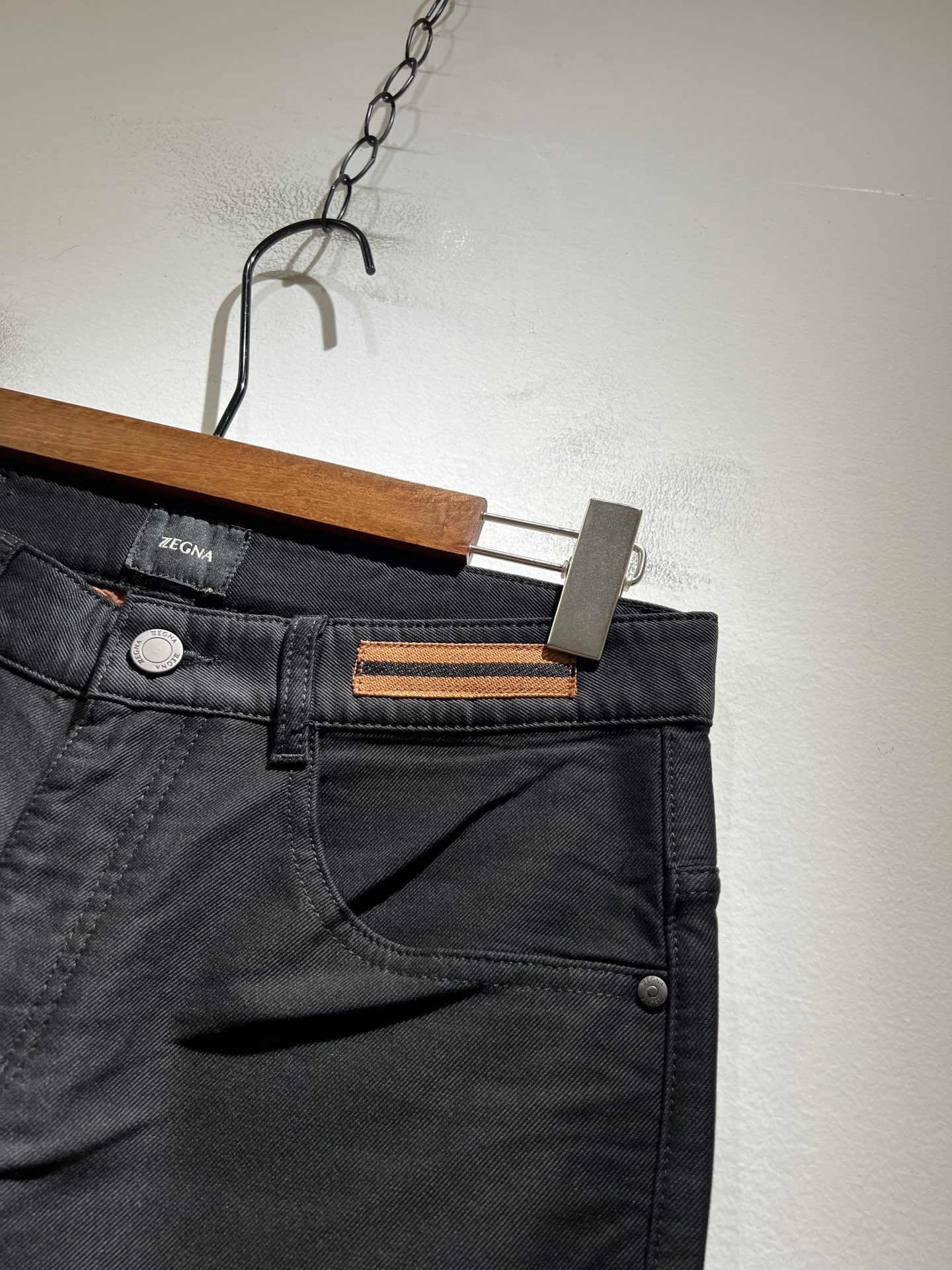 Zegna 杰尼亚 2025秋冬新款男士休闲裤，压轴的渠道货出现了！！柜台同步销售！ 毫不夸张的说，此款