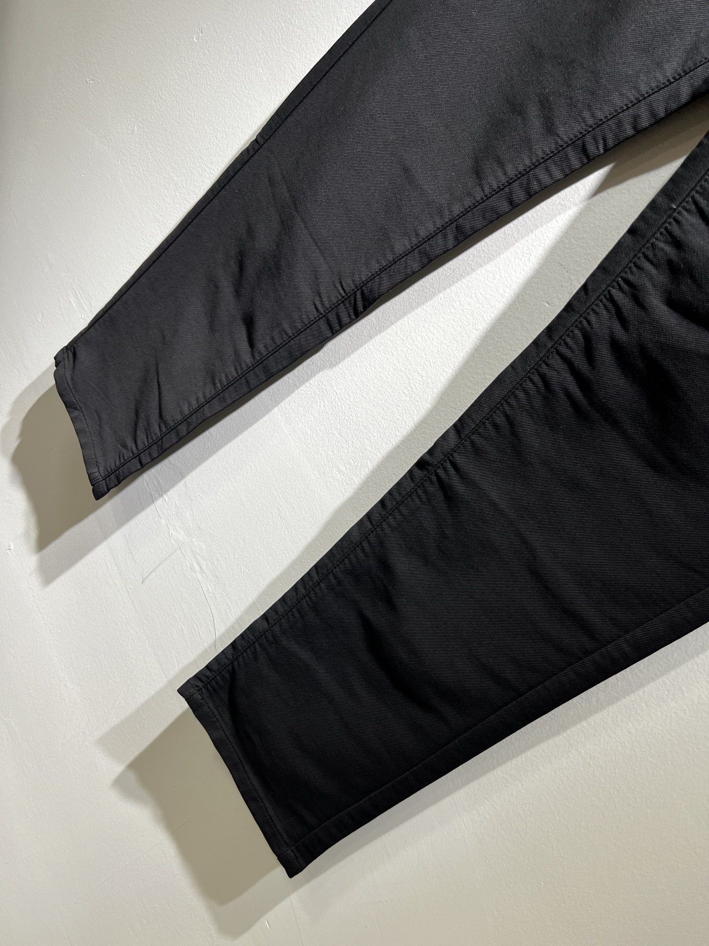 Zegna 杰尼亚 2025秋冬新款男士休闲裤，压轴的渠道货出现了！！柜台同步销售！ 毫不夸张的说，此款