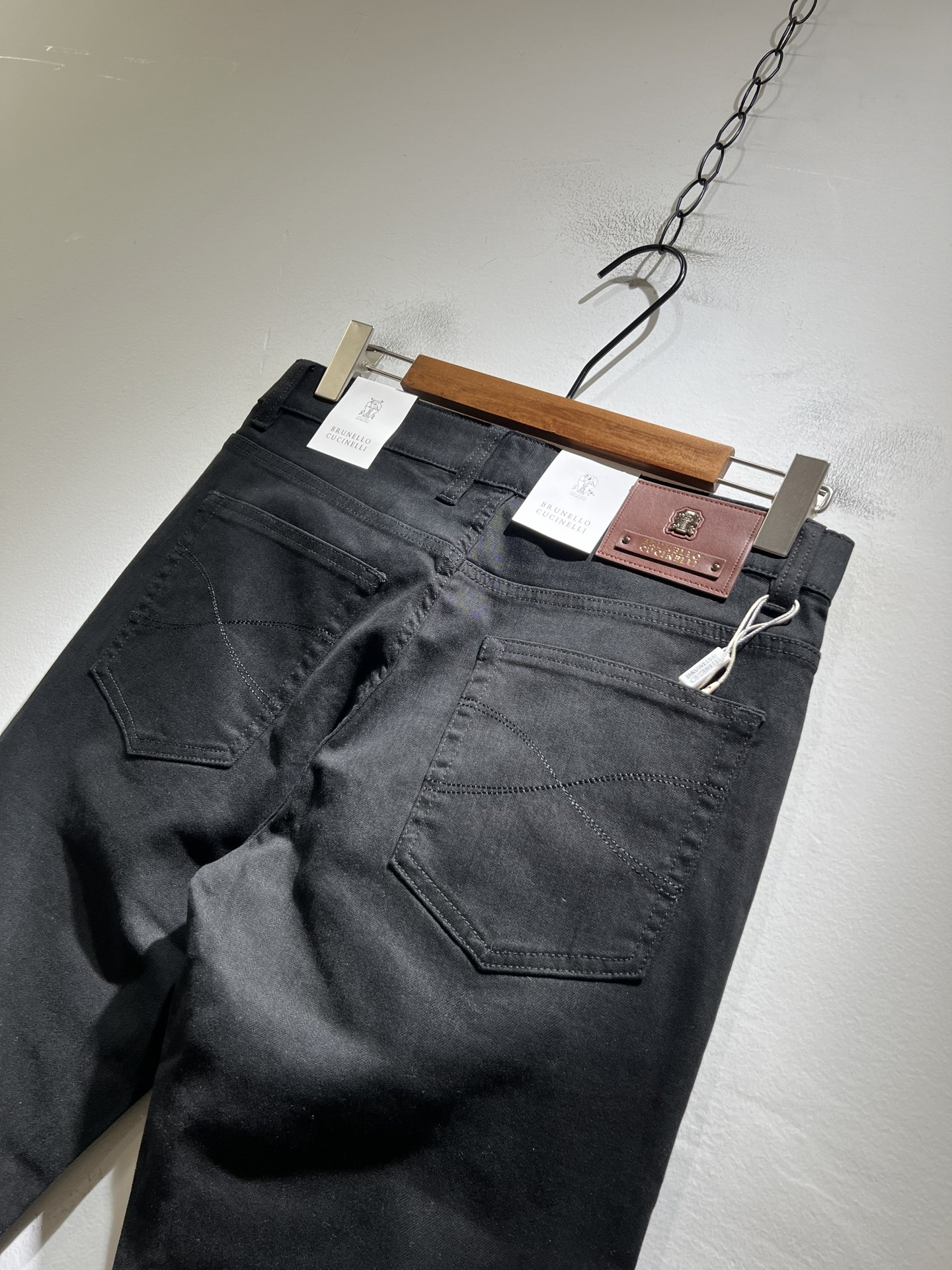 BC-Brunello Cucineli 2025秋冬新品男士时装款高端休闲裤，香港洋行渠道货，日本原厂