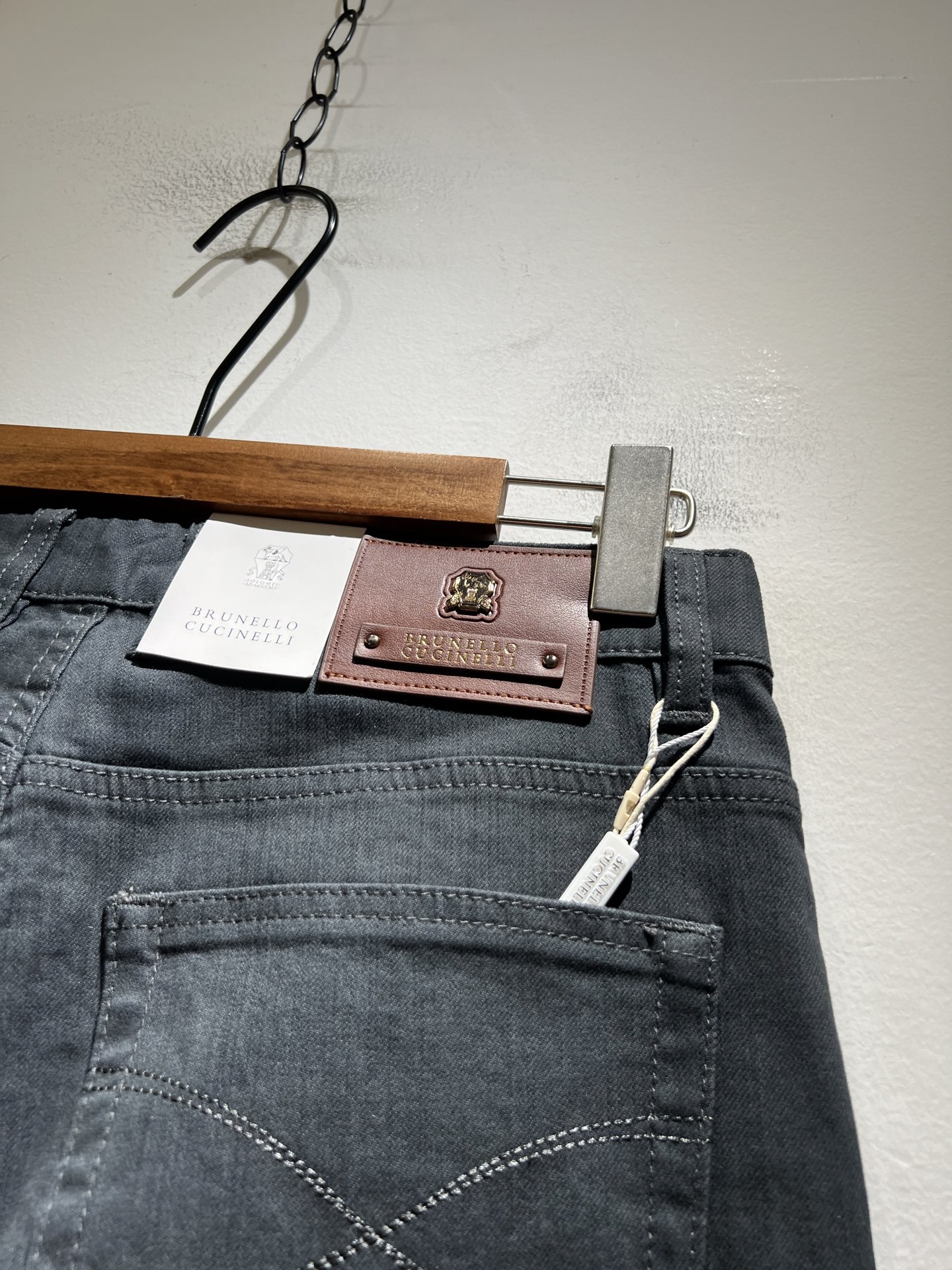 BC-Brunello Cucineli 2025秋冬新品男士时装款高端休闲裤，香港洋行渠道货，日本原厂