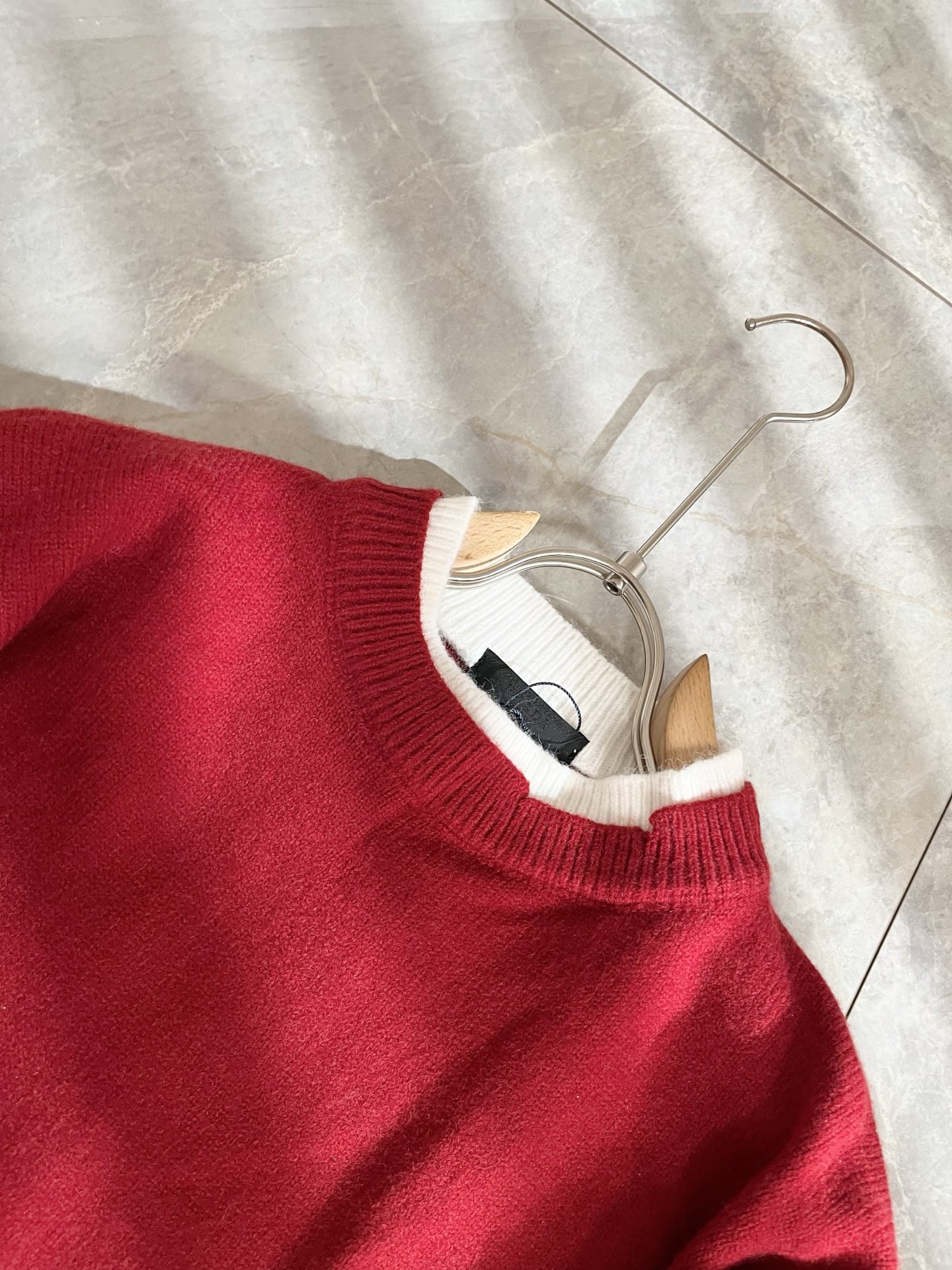 PRAD*A普*达2025秋冬新款男士针织羊毛衫，最新款全网独家首上！！~既经典有时尚百搭，谁不爱啊，将