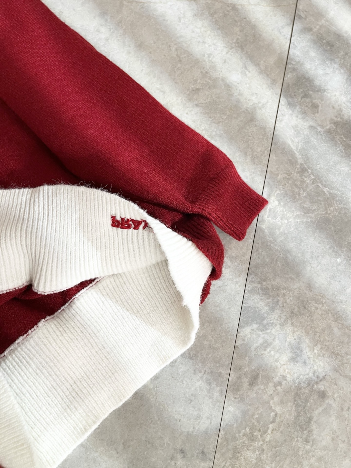 PRAD*A普*达2025秋冬新款男士针织羊毛衫，最新款全网独家首上！！~既经典有时尚百搭，谁不爱啊，将