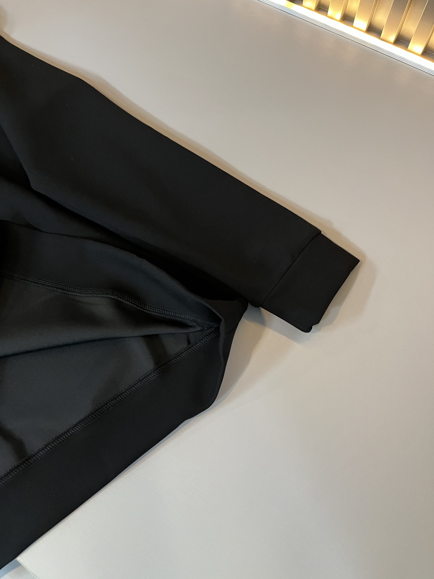 【⚠️最大穿240斤】 PRAD*A普*达2025秋冬新款男女同款👫卫衣，最新款全网独家首上！！~既经典