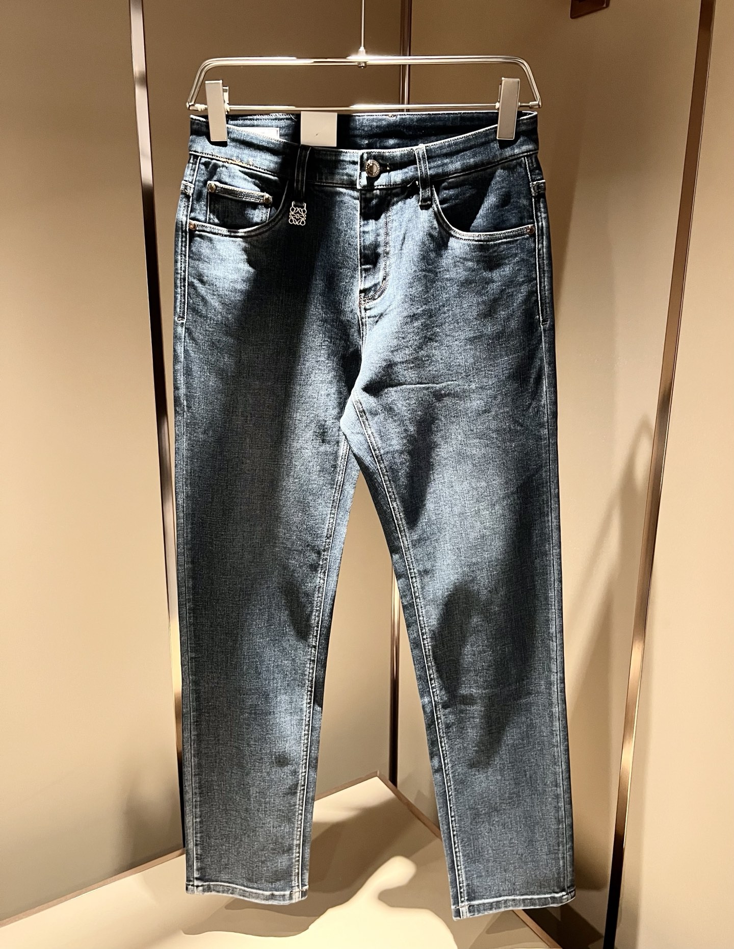 LO*WE/罗*威2025秋冬新品男士时装款高端休闲裤，香港洋行渠道货，日本原厂出品，纯血统品质，完美延