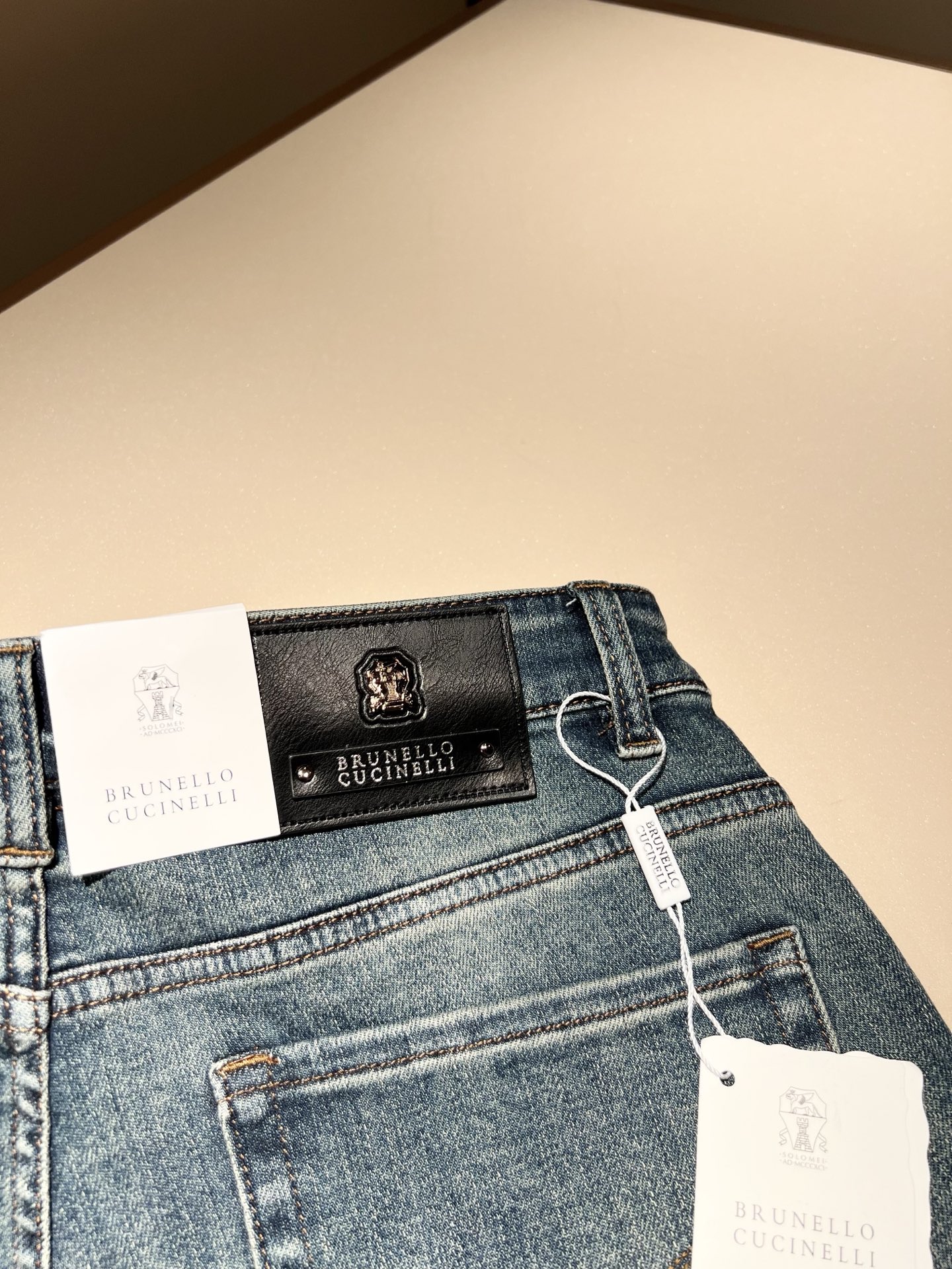 BC-Brunello Cucineli 2025秋冬新品男士时装款高端休闲牛仔裤，香港洋行渠道货，日本