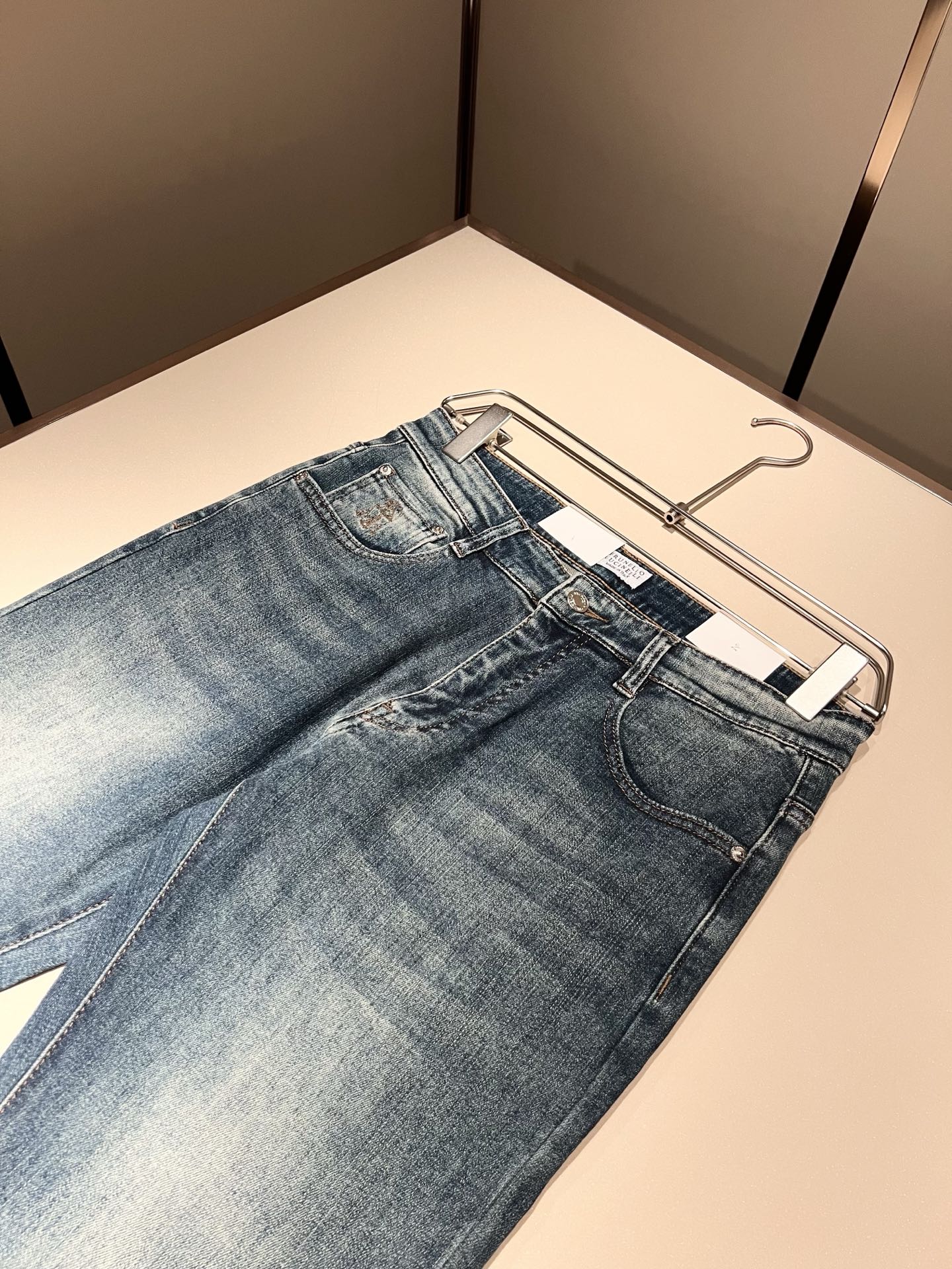 BC-Brunello Cucineli 2025秋冬新品男士时装款高端休闲牛仔裤，香港洋行渠道货，日本