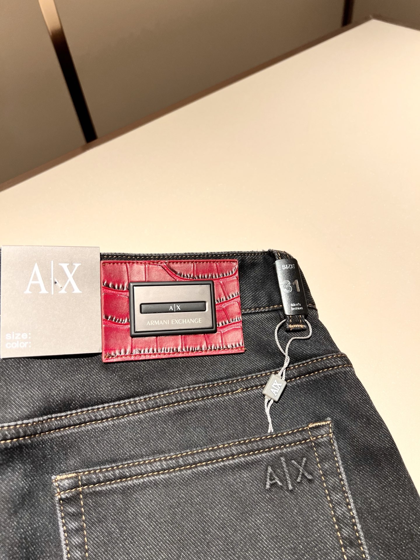 Arman阿*尼2025秋冬新款男士小直筒牛仔裤，贸易公司订单！官网同步 经典之作很好搭配衣服哦 怎么穿