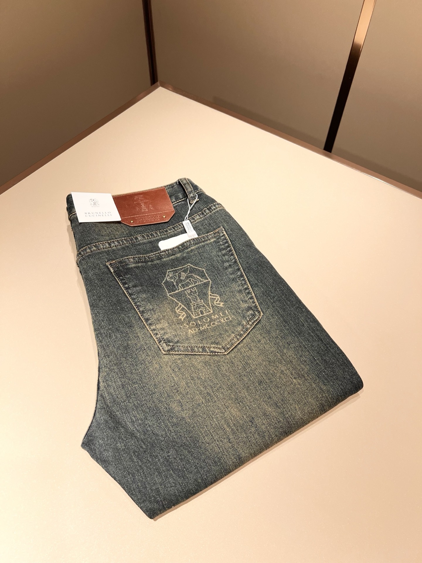 BC-Brunello Cucineli 2025秋冬新品男士时装款高端休闲牛仔裤，香港洋行渠道货，日本