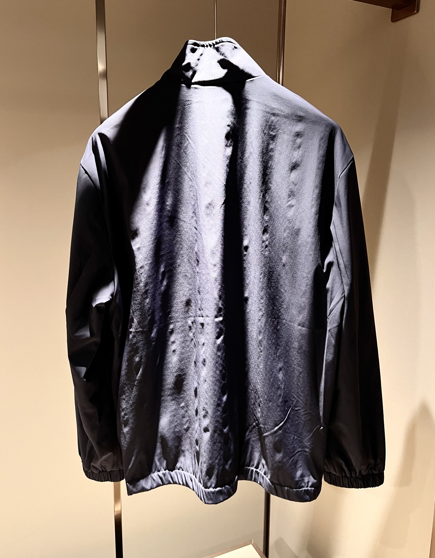 Loro Piana诺悠翩雅 2025秋冬新品男士休闲夹克外套，外贸公司订单！客供聚酯纤维材质，胸前lo