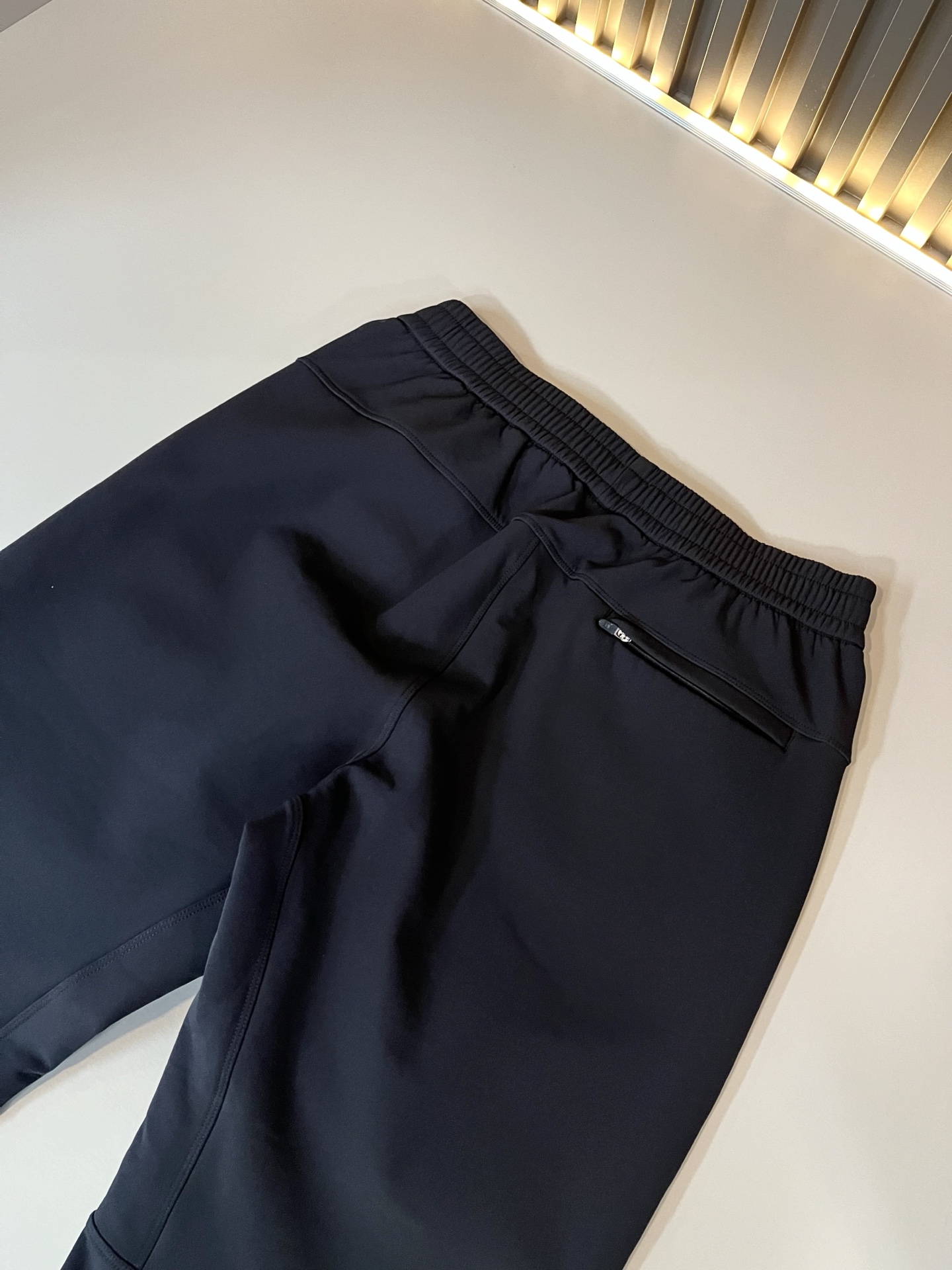 ARCTER*X始*祖鸟 2025秋冬新款休闲运动风格休闲裤，户外品牌可能大家第一想到的就是加拿大鹅、始