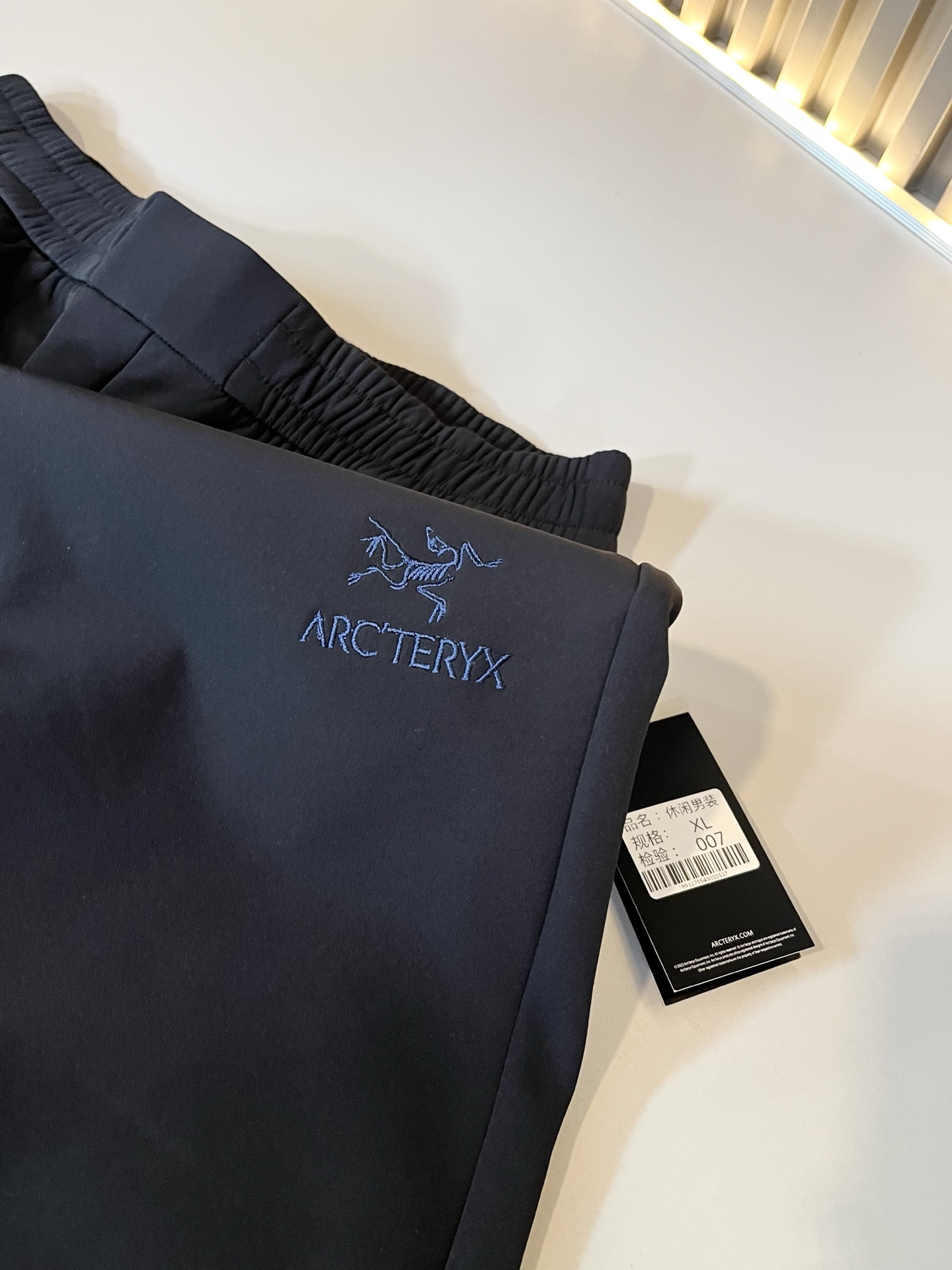 ARCTER*X始*祖鸟 2025秋冬新款休闲运动风格休闲裤，户外品牌可能大家第一想到的就是加拿大鹅、始