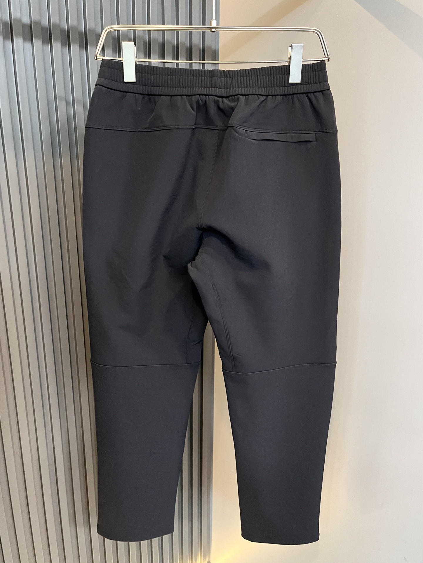 ARCTER*X始*祖鸟 2025秋冬新款休闲运动风格休闲裤，户外品牌可能大家第一想到的就是加拿大鹅、始