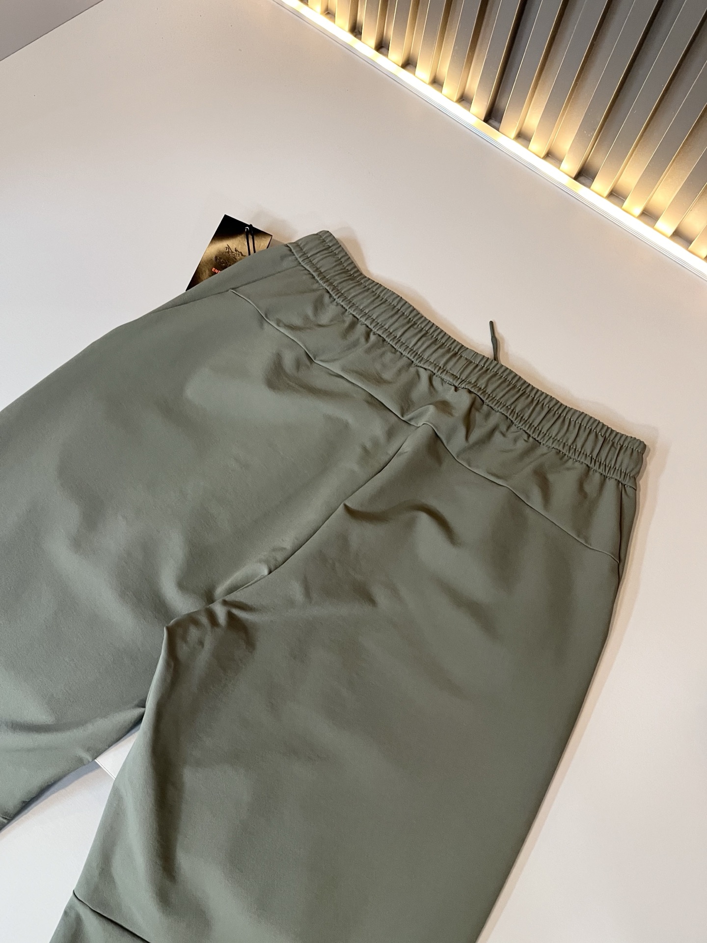 ARCTER*X始*祖鸟 2025秋冬新款休闲运动风格休闲裤，户外品牌可能大家第一想到的就是加拿大鹅、始