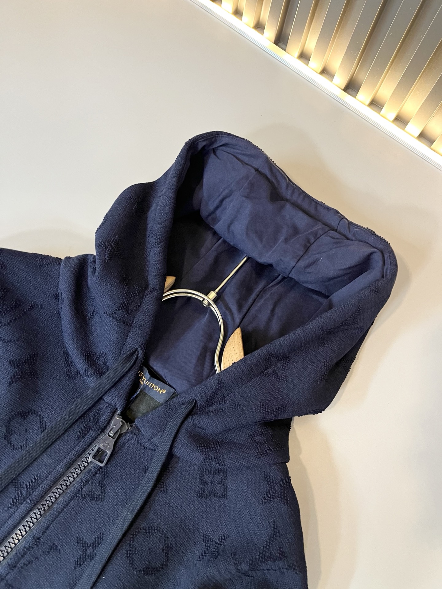 Louis Vuit*on 路易家族 2025秋冬新款Monogram系列！男女同款👫套装！路易家族的新