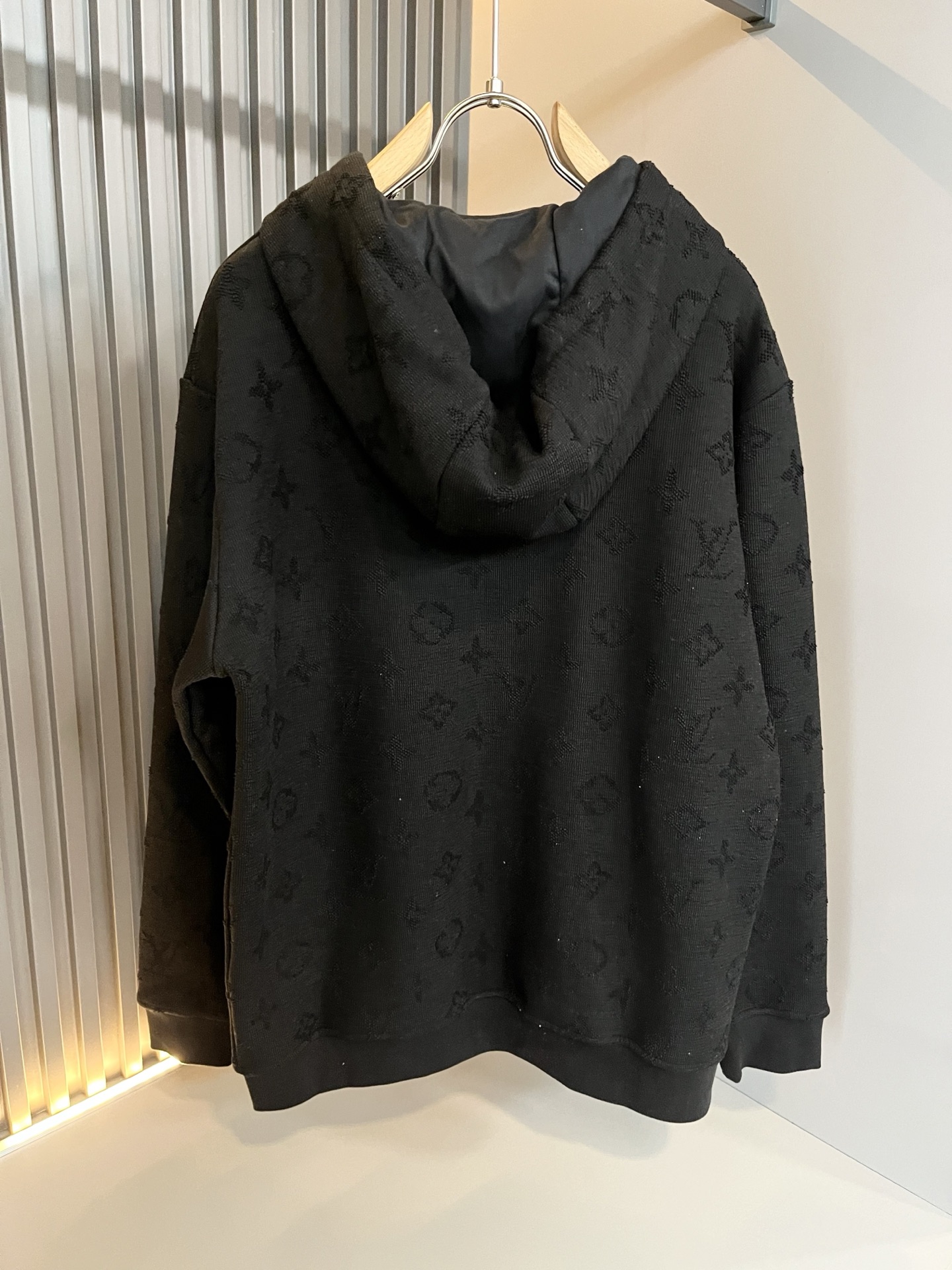 Louis Vuit*on 路易家族 2025秋冬新款Monogram系列！男女同款👫套装！路易家族的新