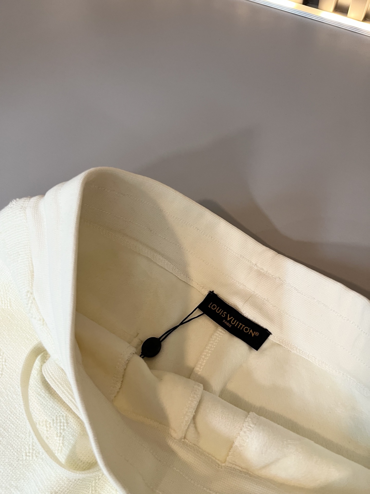 Louis Vuit*on 路易家族 2025秋冬新款Monogram系列！男女同款👫套装！路易家族的新