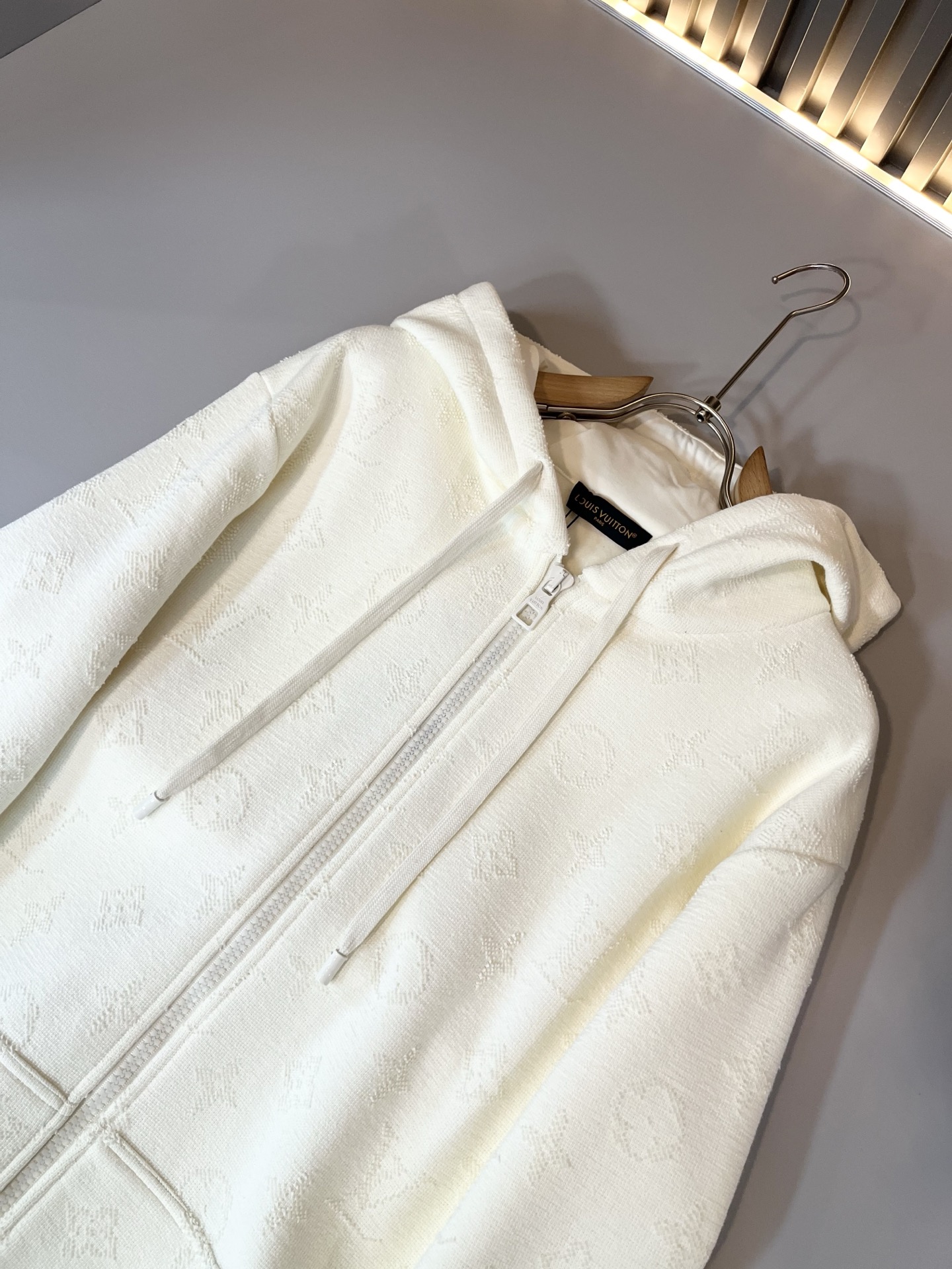 Louis Vuit*on 路易家族 2025秋冬新款Monogram系列！男女同款👫套装！路易家族的新