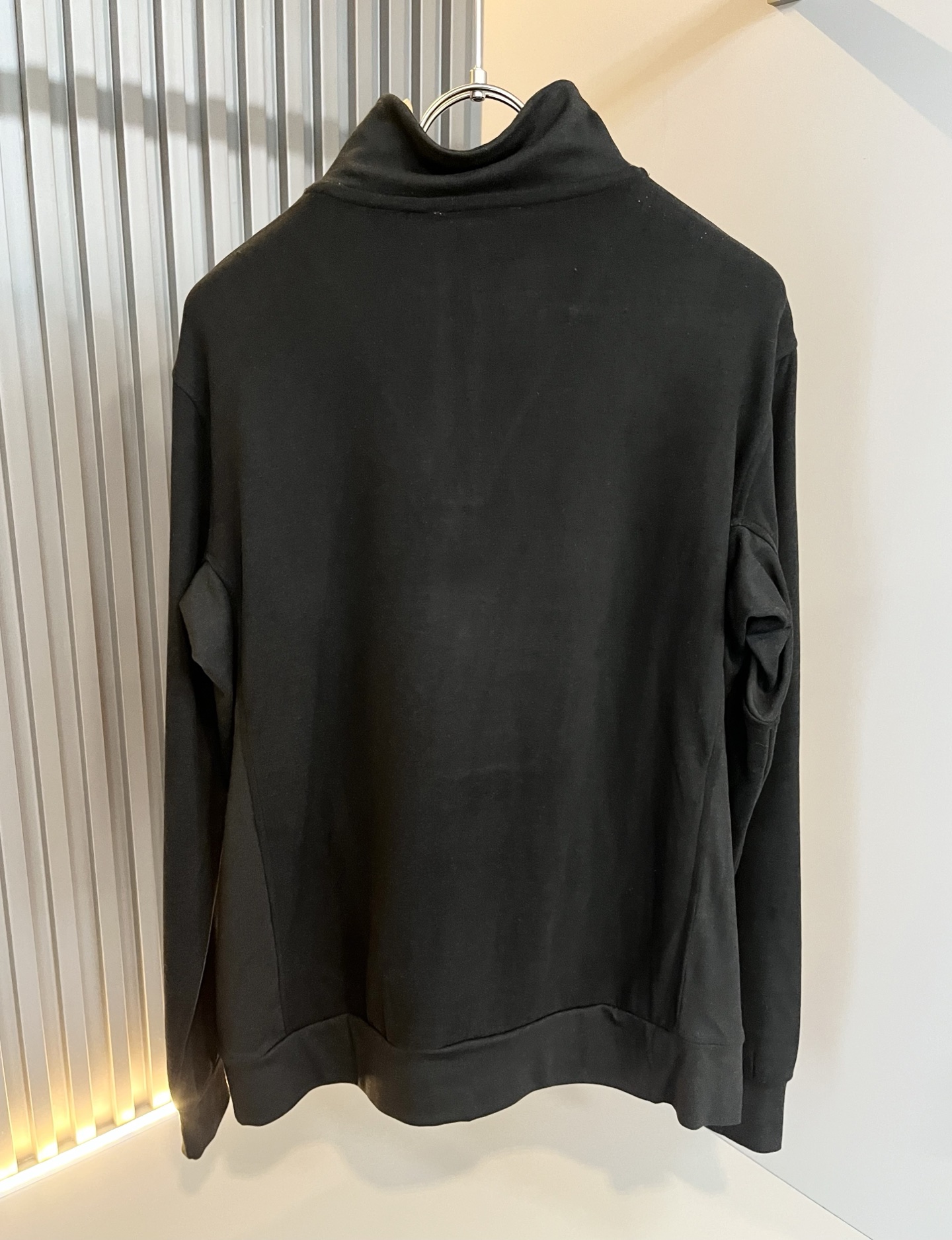 Loro Piana诺悠翩雅 2025秋冬男士套装，最新的贸易订单全品相！！网红款！上身舒适透气，不僵硬