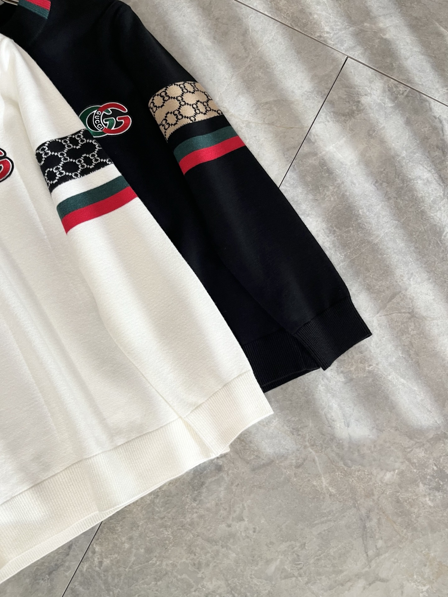 GUC*I 古家 2025秋冬新款男女同款👫 高克重针织羊毛衫，全景钩织GG标识logo图案设计！贸易公