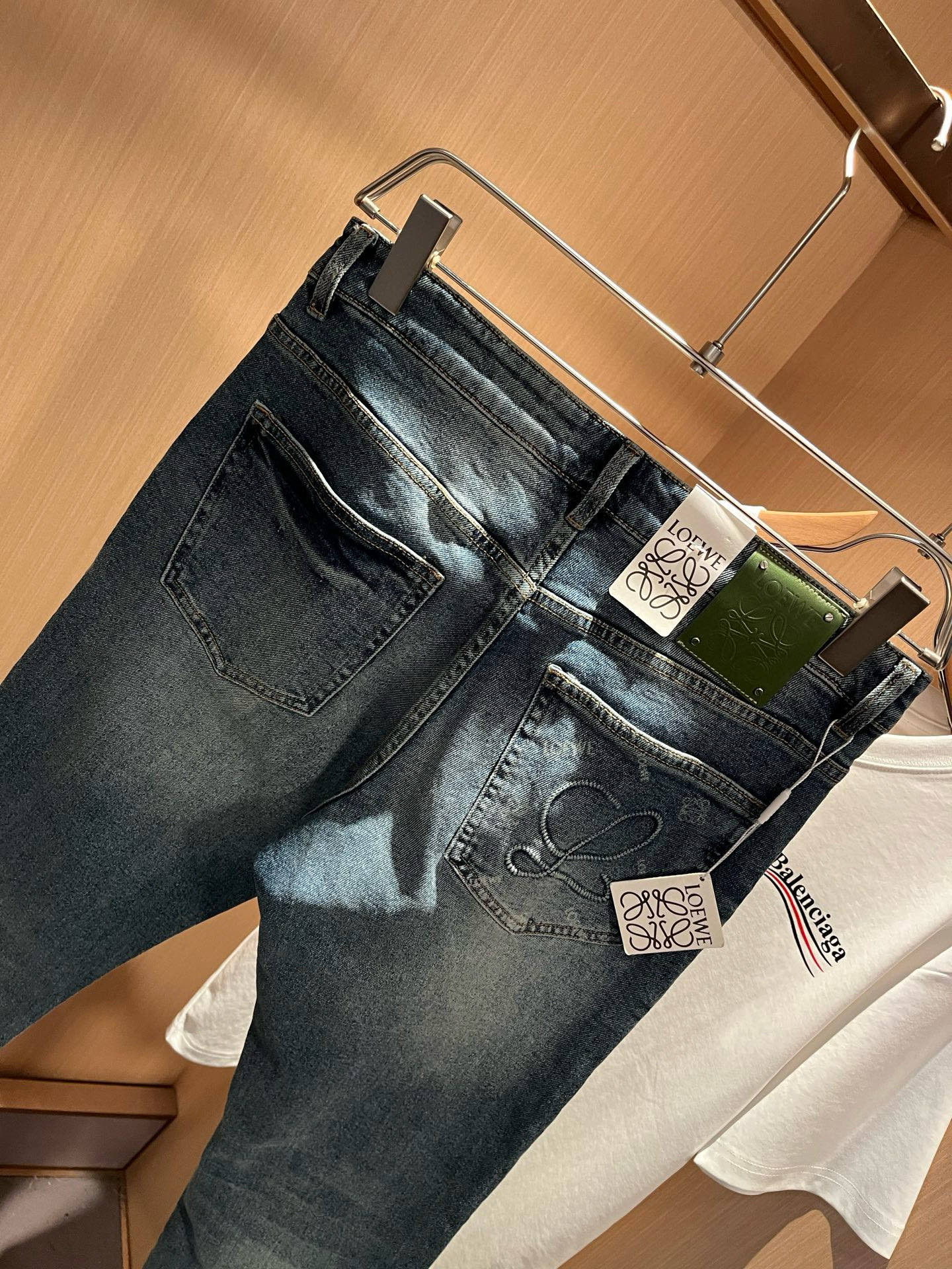 LO*WE/罗*威2025秋冬新品男士时装款高端休闲裤，香港洋行渠道货，日本原厂出品，纯血统品质，完美延