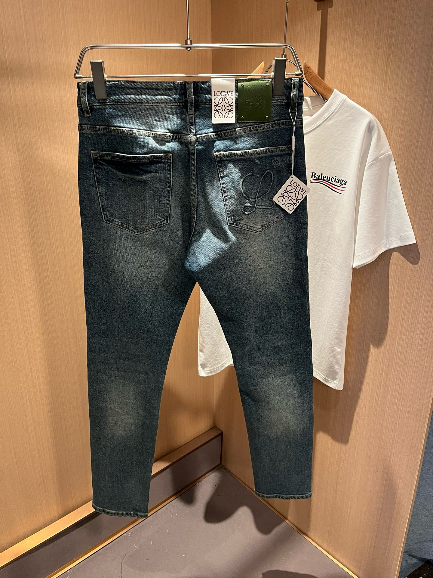 LO*WE/罗*威2025秋冬新品男士时装款高端休闲裤，香港洋行渠道货，日本原厂出品，纯血统品质，完美延