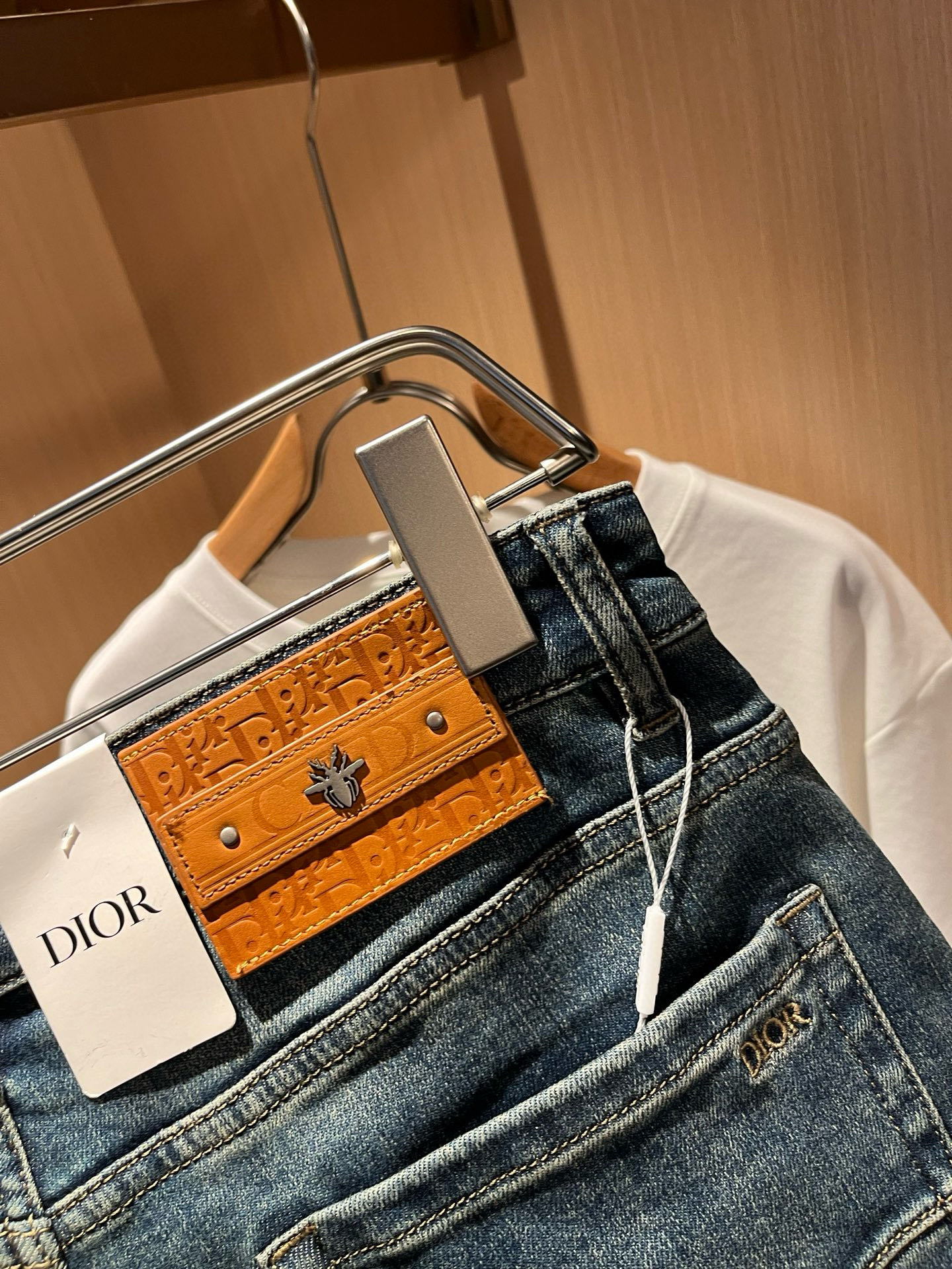 Dio*r 迪家 2025秋冬男士水洗小直筒牛仔裤！贸易公司渠道牛货，品相超赞，时尚圈万能的百搭裤王，欧