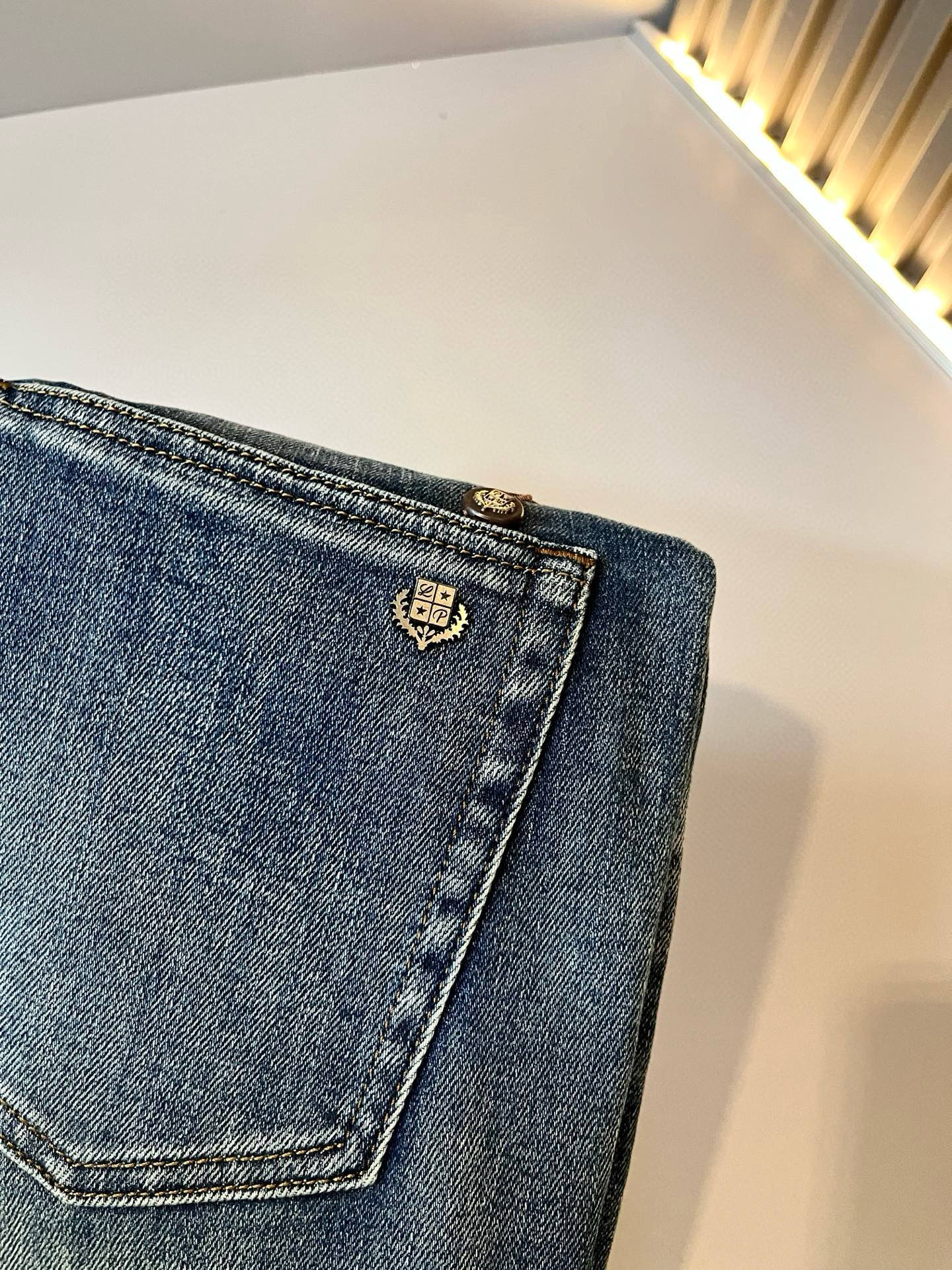 Loro Piana诺悠翩雅 2025秋冬新品男士时装款高端休闲裤，香港洋行渠道货，日本原厂出品，纯血统