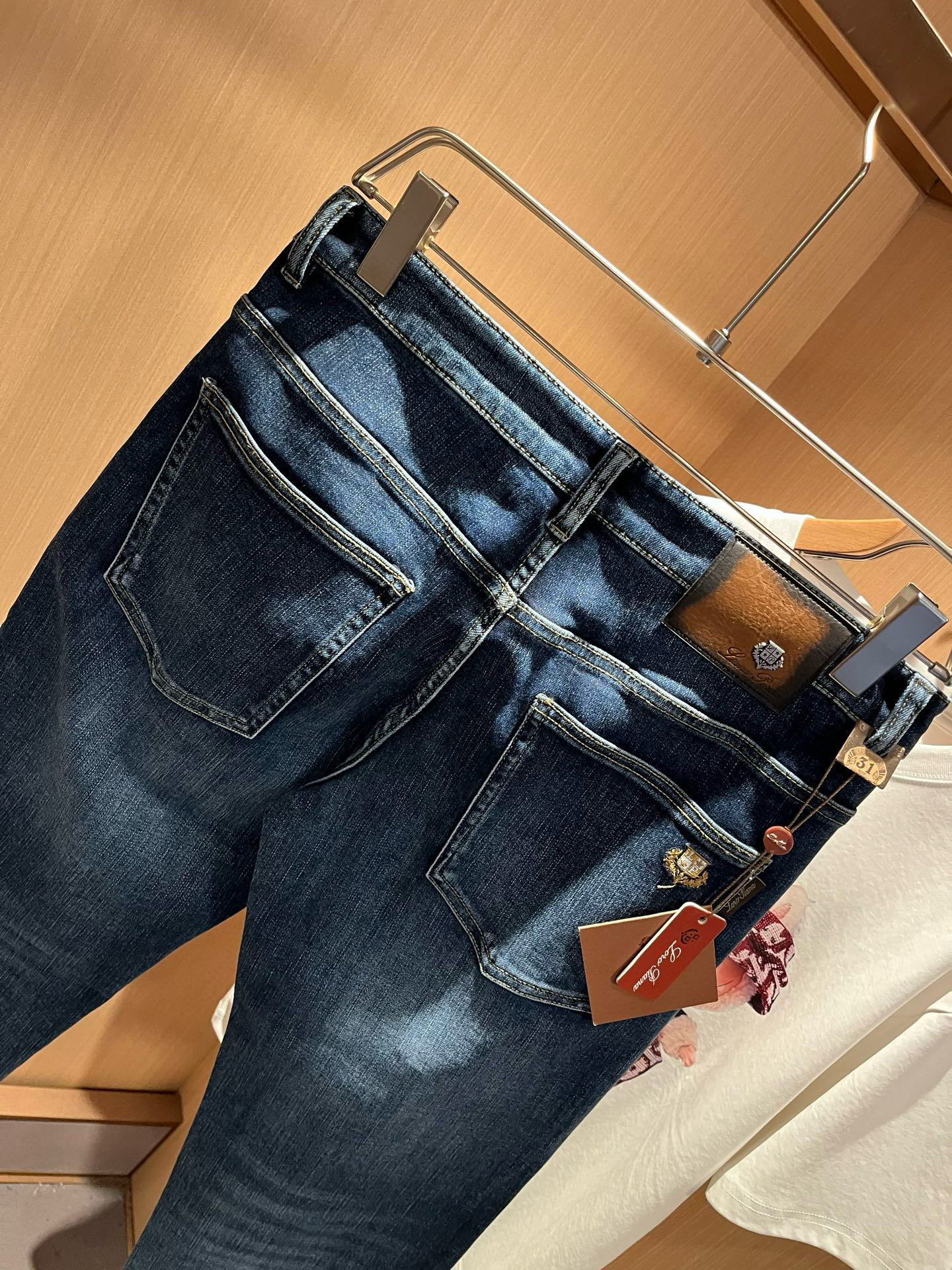 Loro Piana诺悠翩雅 2025秋冬新品男士时装款高端休闲裤，香港洋行渠道货，日本原厂出品，纯血统